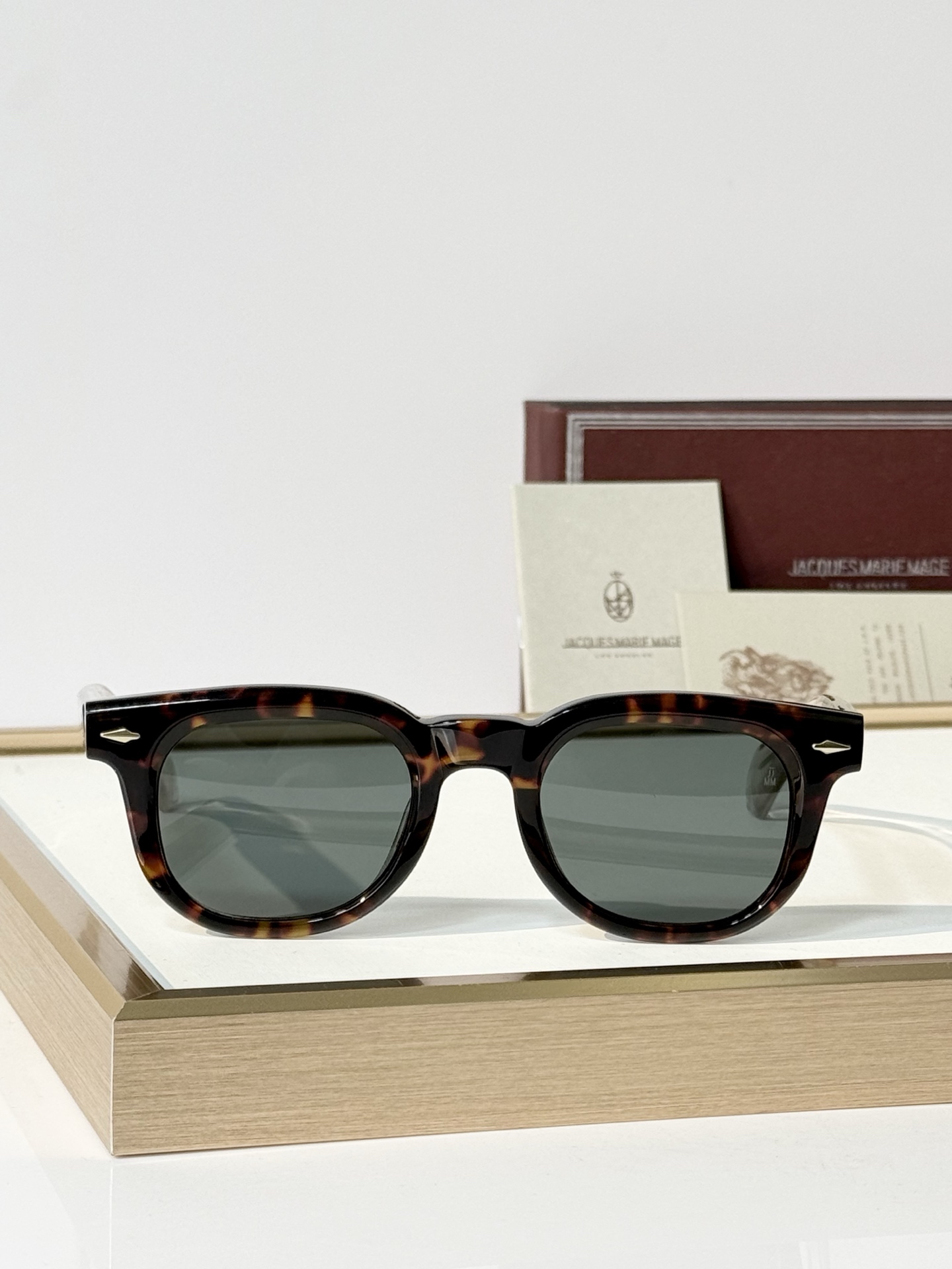 JACQUES MARIE MAG MODEL：JAXI SIZE: 48口23 