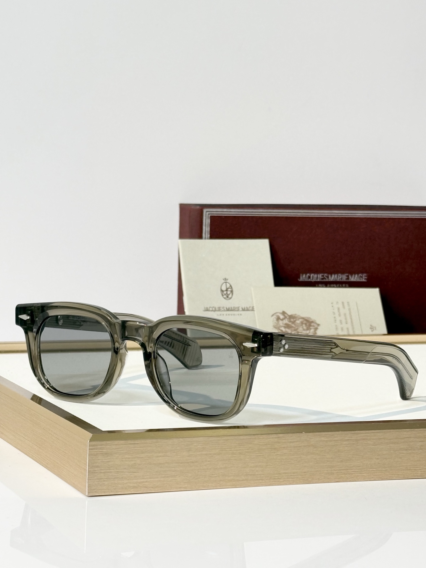 JACQUES MARIE MAG MODEL：JAXI SIZE: 48口23 