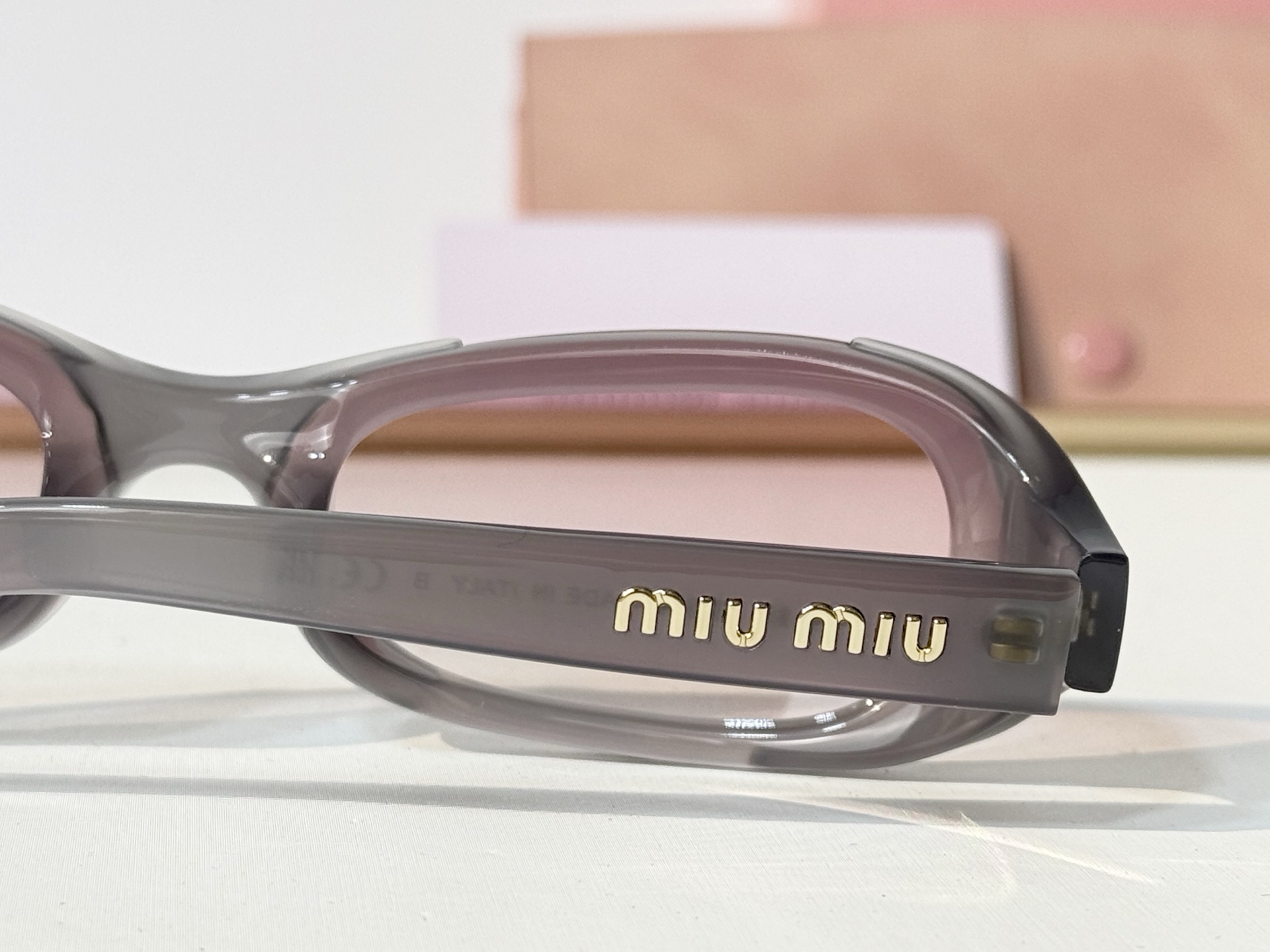 MIU MI* MODEL: OMU C07SU SIZE：62口12-140