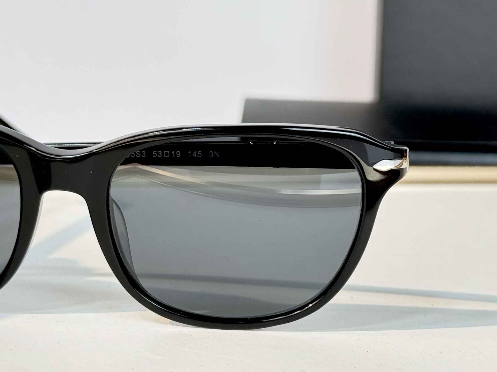 PERSOL  MODEL:0PO1935S SIZE:53口19 145