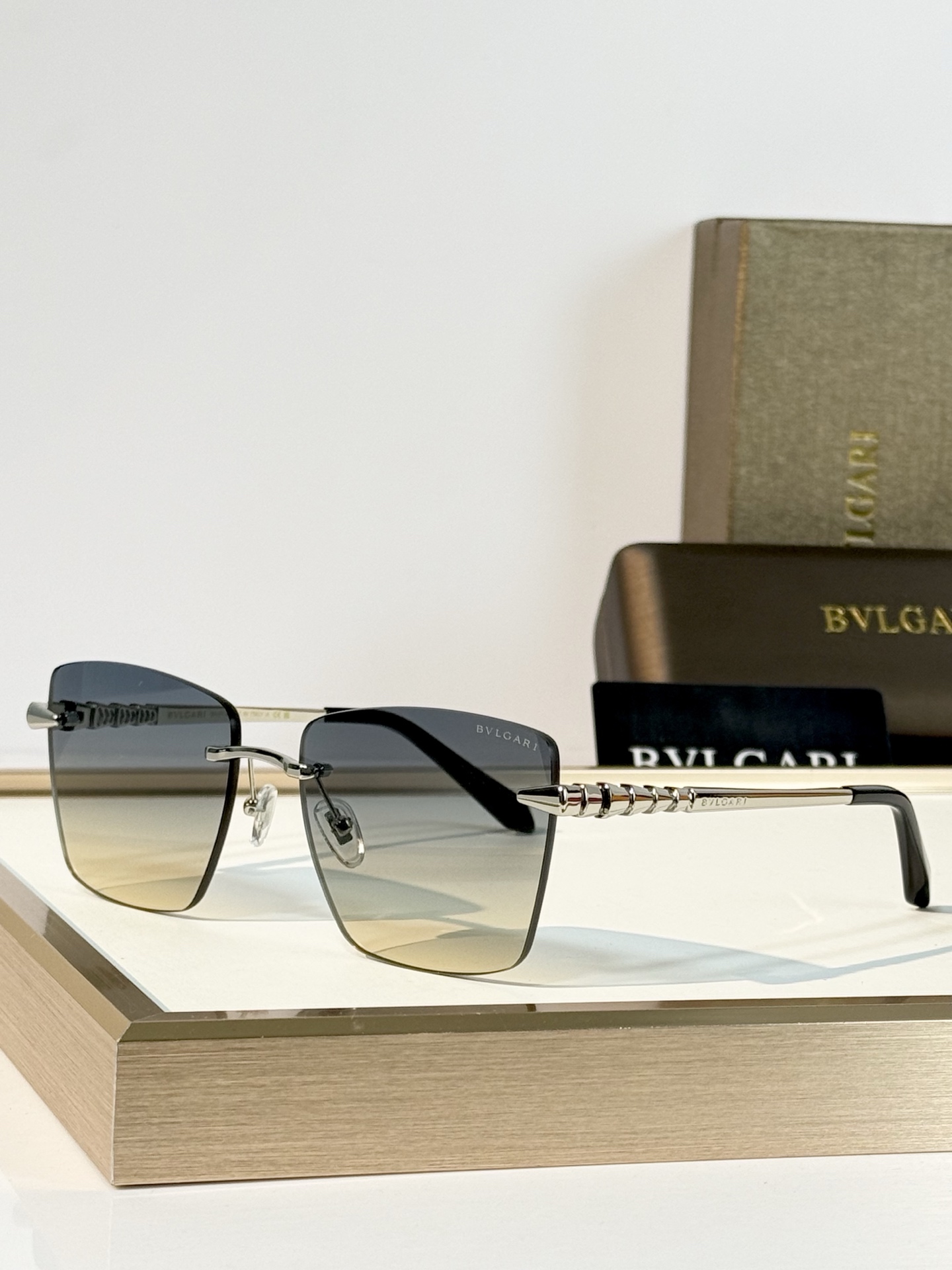 BVLGAR* MODEL：BV40107 SIZE：60口14-145 
