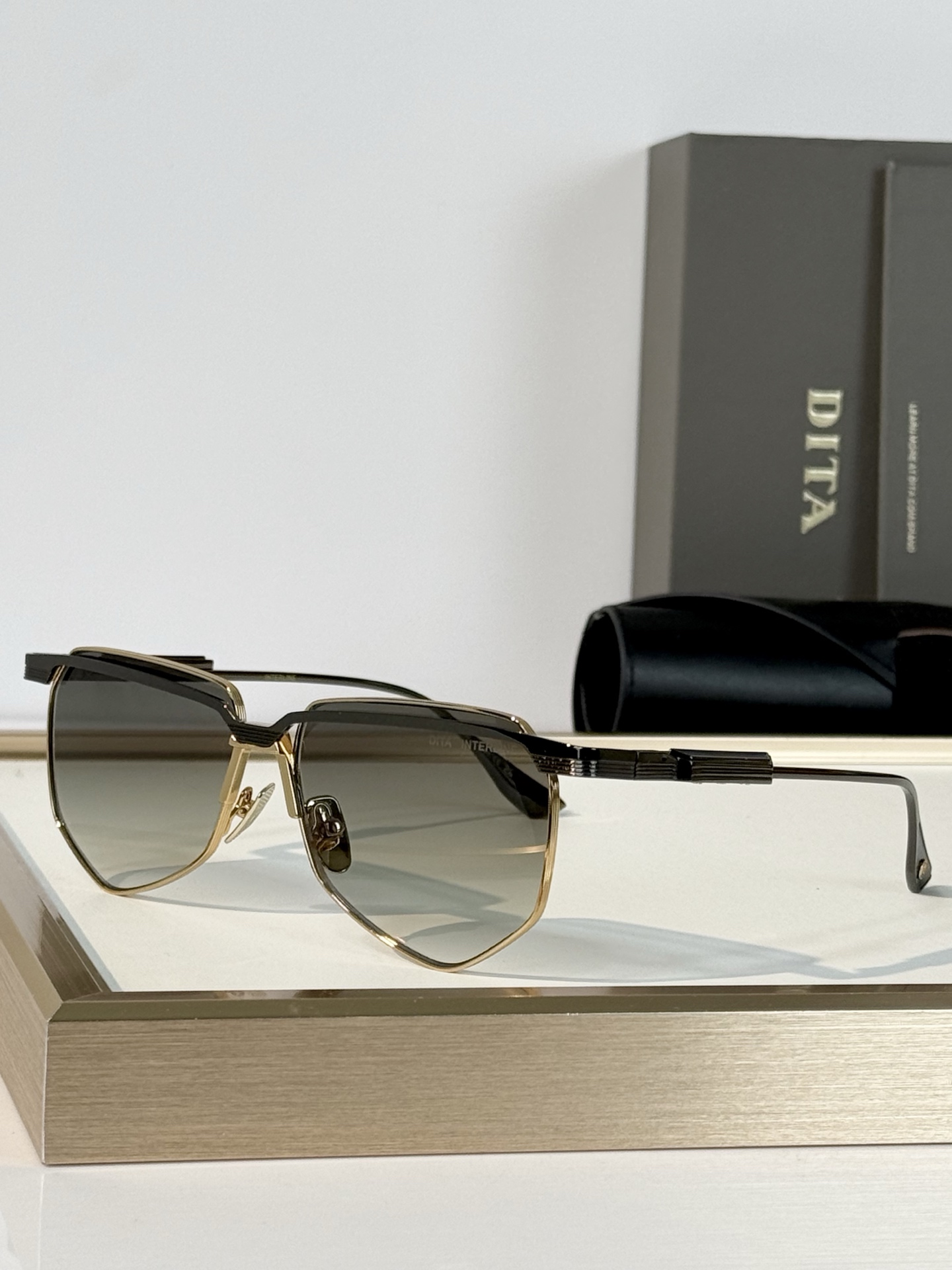 DITA MODEL：DTS194 SIZE：58口15-145 