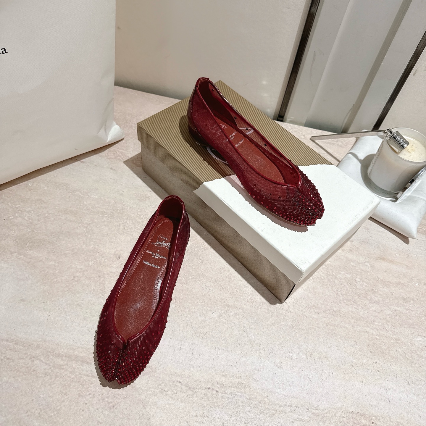 NO:239423,Red mesh diamond, split toe shoes19860909红色网钻,分趾鞋,Women's Shoes