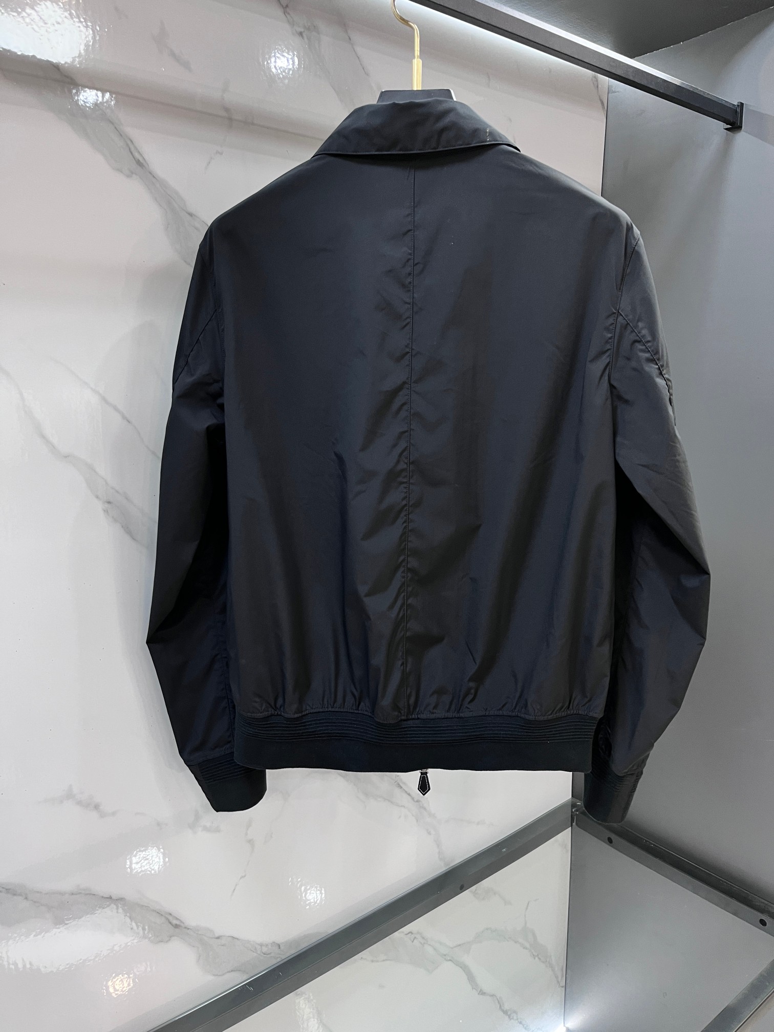 巴宝莉 2026ss春季新款夹克外套全高端版本！高定专柜面料辅料，透气舒适度高，细节无可挑剔，做工考究工
