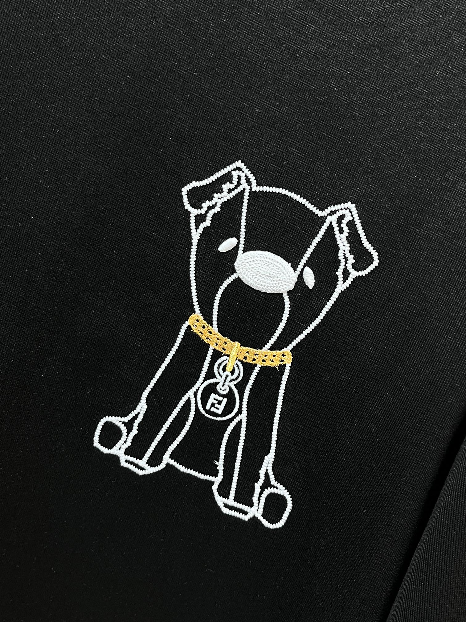 芬迪 春夏新款首发最新款短袖圆领T恤 高端订制 设计前卫时尚！品牌logo重工艺印花设计 .穿着舒适.级