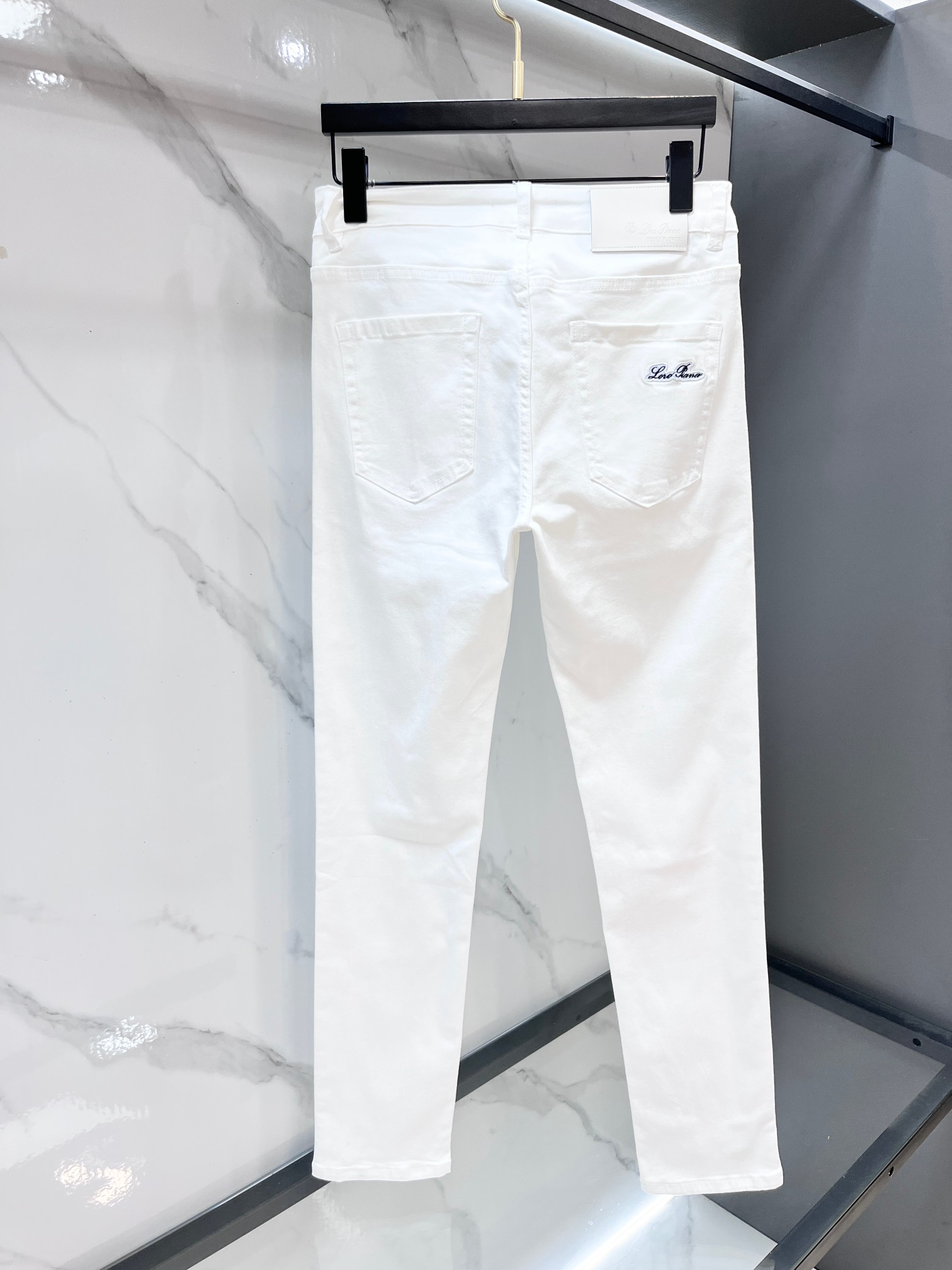 Loro piana 🔥高端定制、2026早秋最新款牛仔裤 柜台同步发售 原版定制 客供五金辅料 原单品