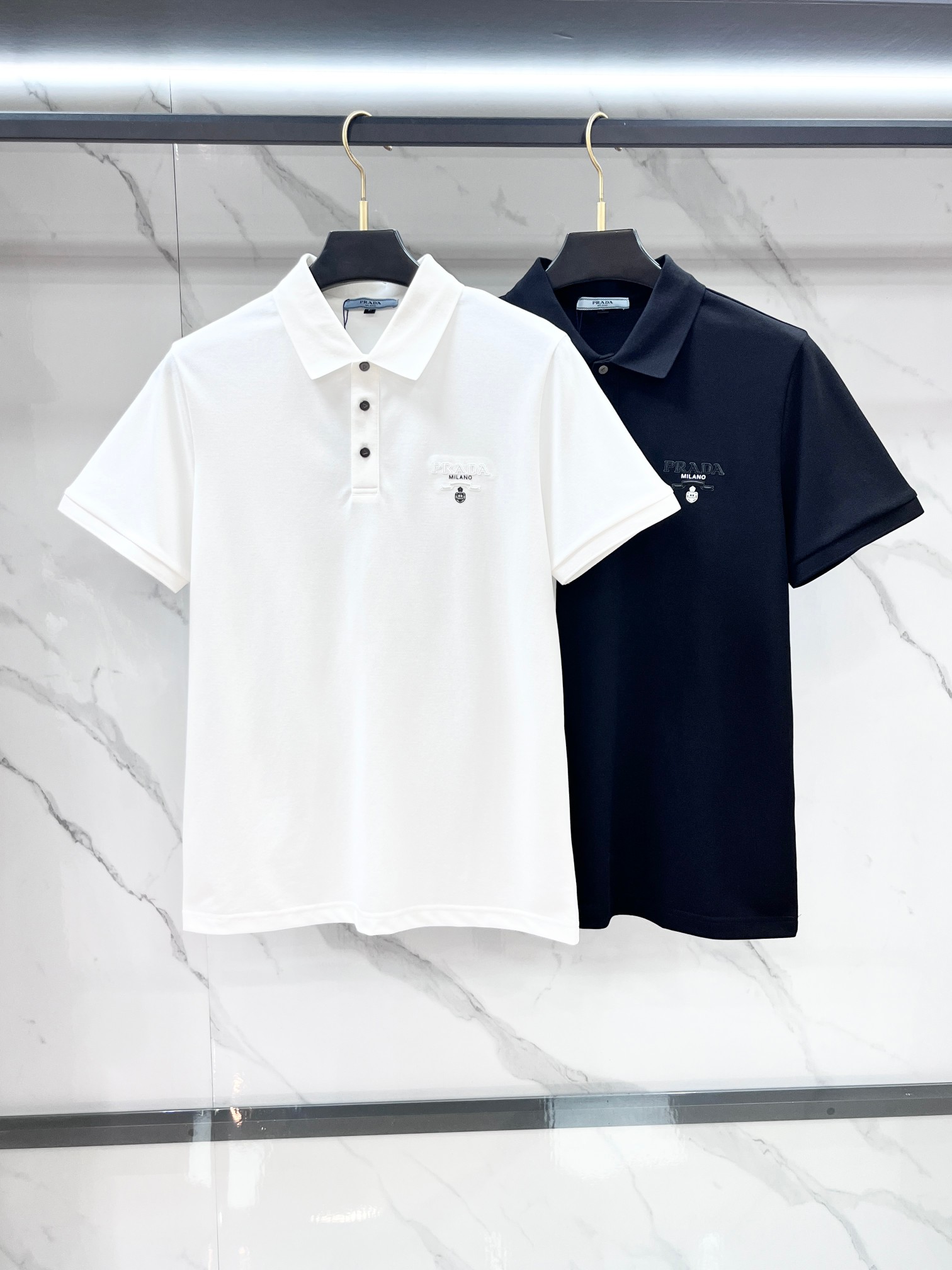 普拉达 2026新款高端商务Polo 白领 单位人士必入单品！ 休闲商务翻领短袖，科技面料，体感非常棒，