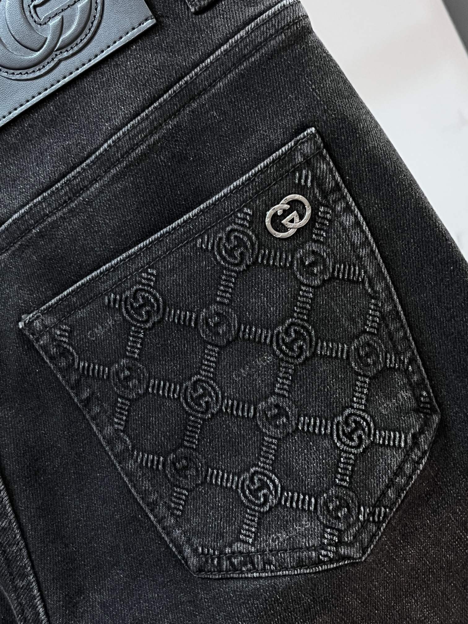 Gucci 🔥高端定制、2026早秋最新款牛仔裤 柜台同步发售 原版定制 客供五金辅料 原单品质 进口固
