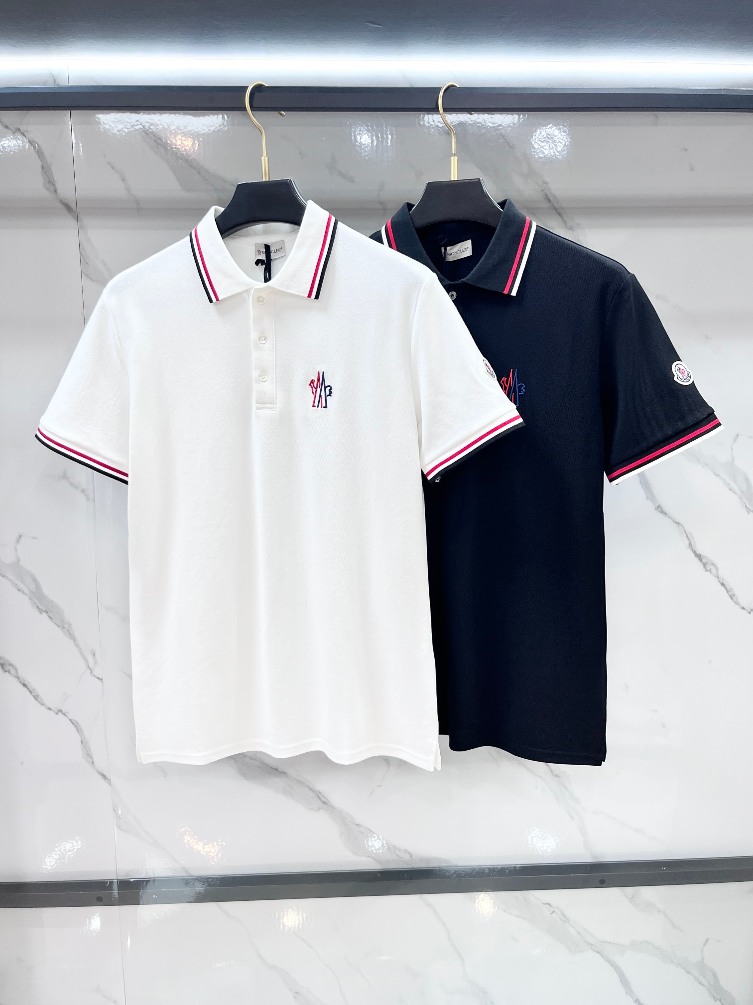 蒙口 2026ss夏季专柜新款男士翻领Polo衫！高端男装的天花板级别的商务男款！简约时尚大气不失优雅，