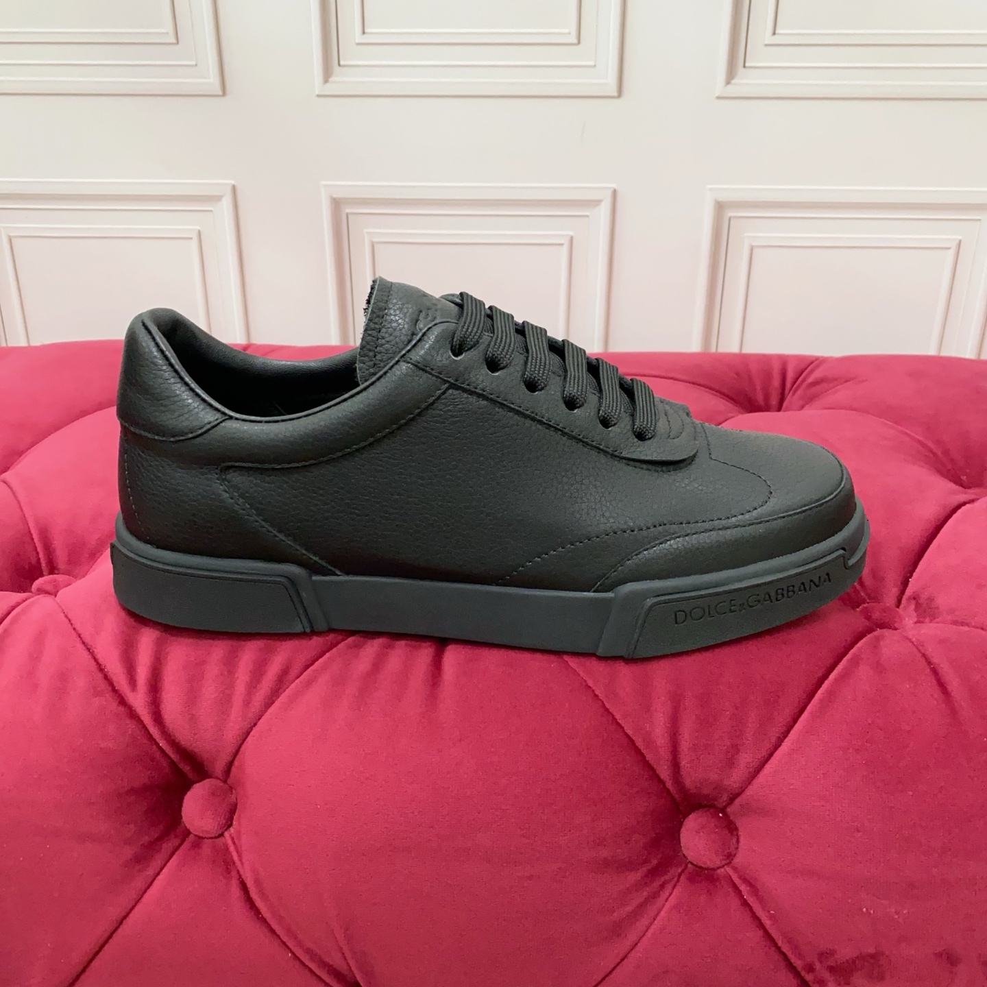 Dolce&Gabbana Men's Leather Sneakers - Luxury Italian Design, Sizes 38-45 9 a1752089463293 0457