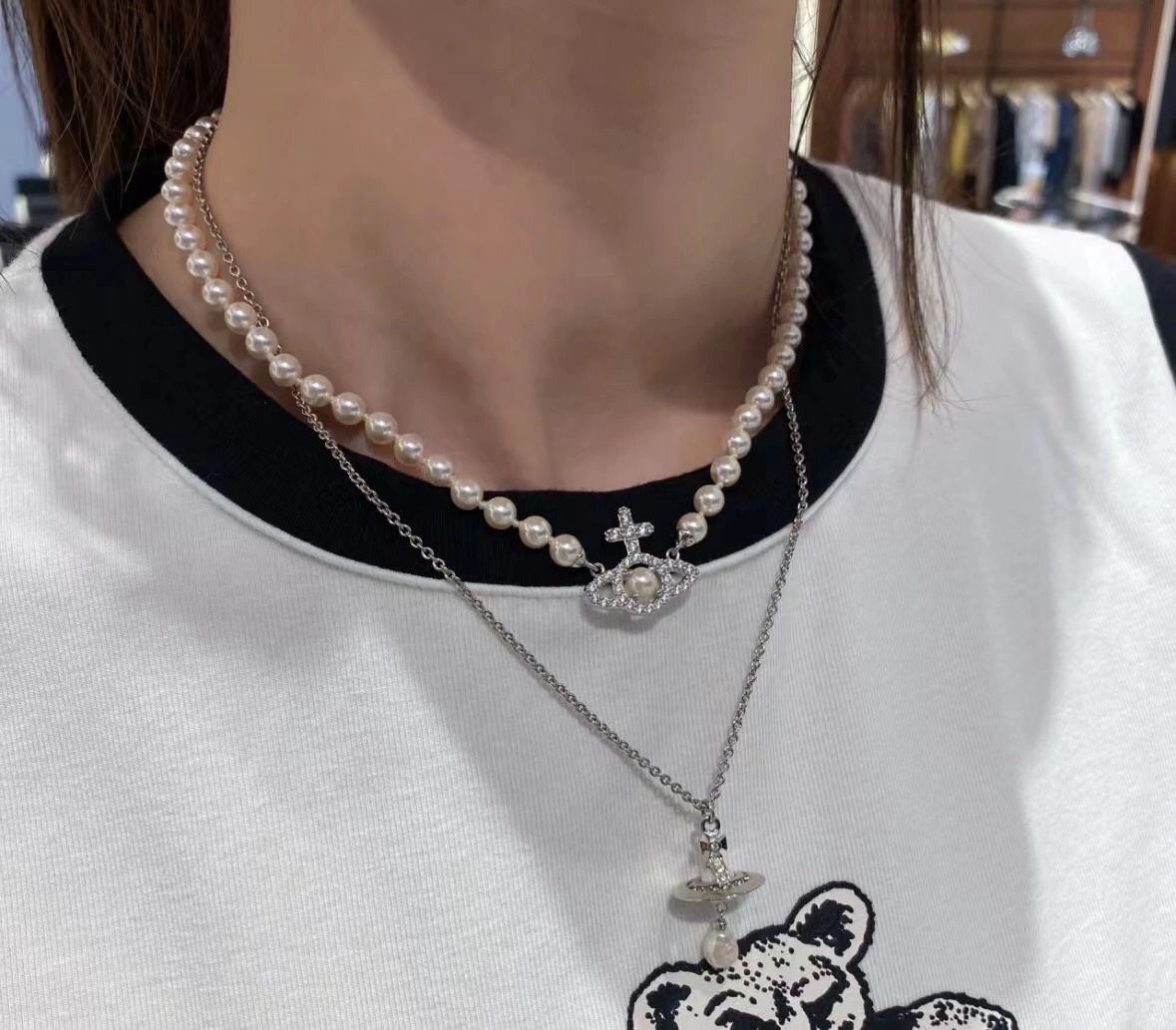 비비안웨스트우드 새턴 라인스톤 목걸이 65182 이미지 5