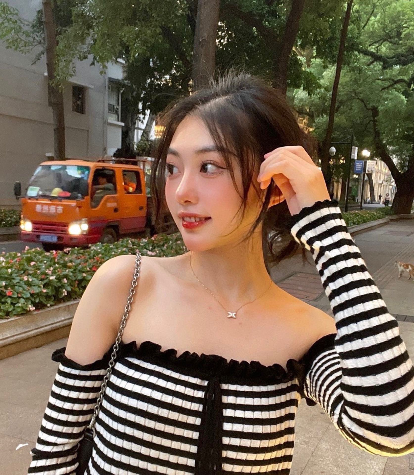 쇼메 화이트 마더오브펄 로즈골드 목걸이 69797 이미지 2