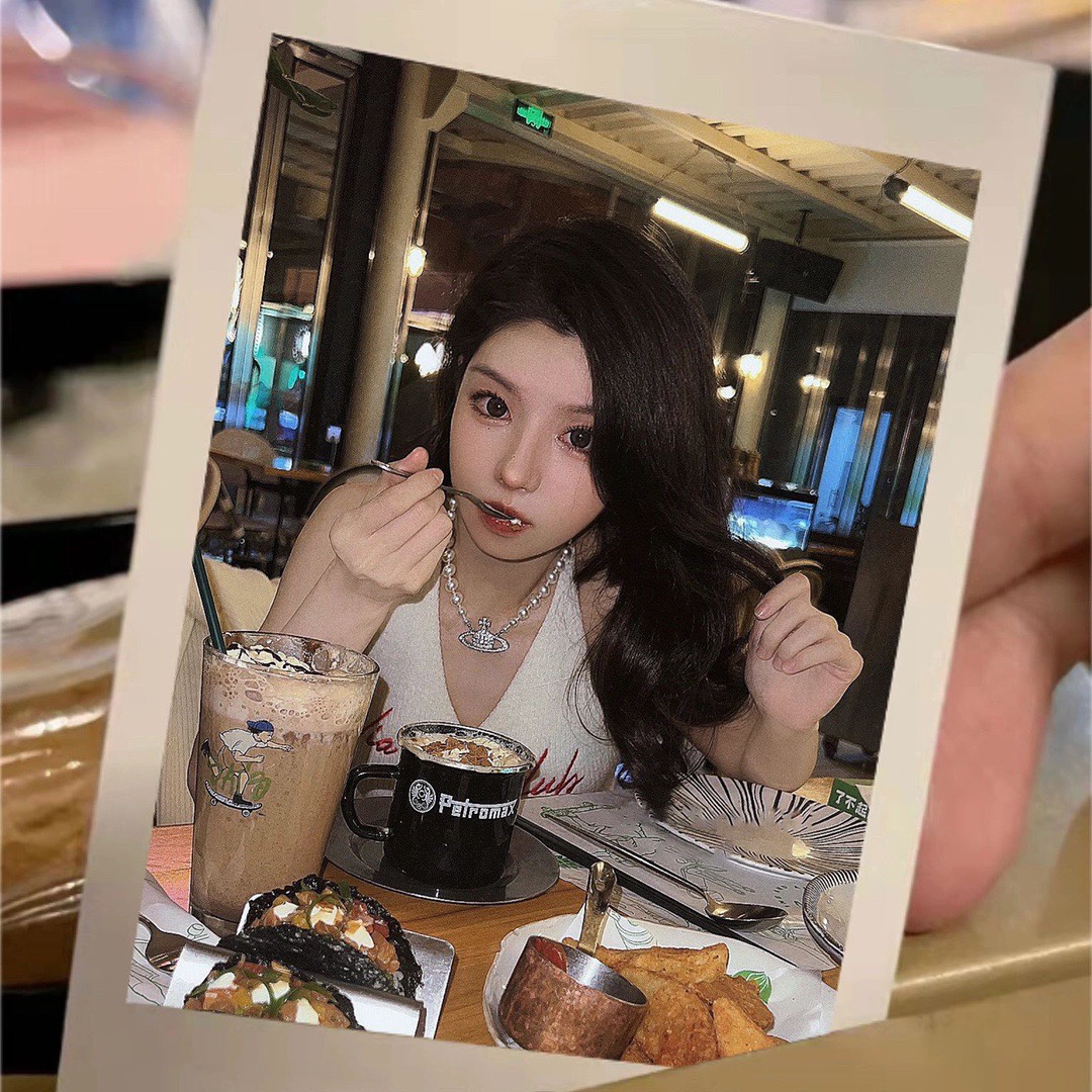 비비안웨스트우드 크라운 볼 스와로브스키 목걸이 65081 이미지 4
