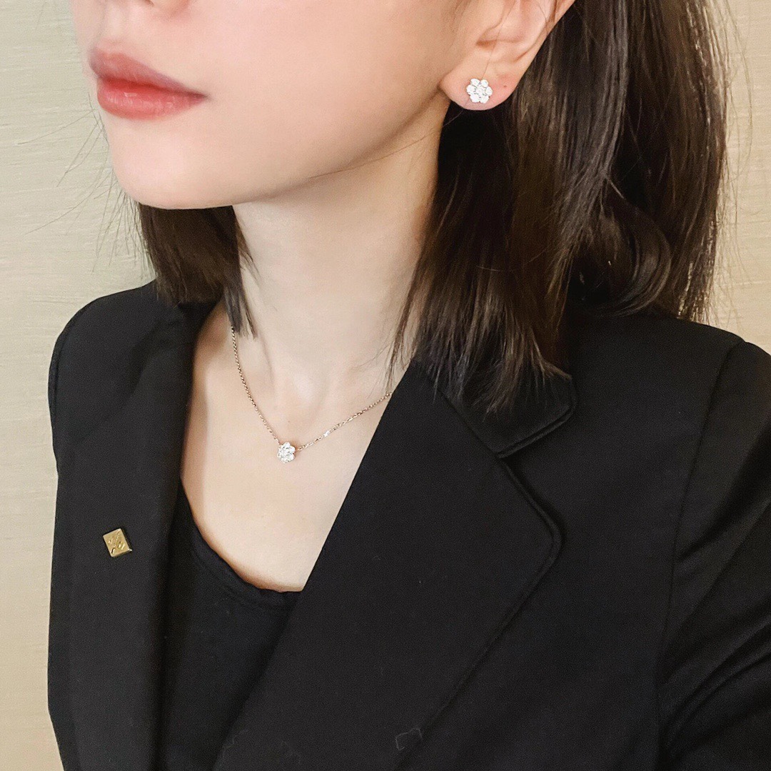 반클리프앤아펠 플루레트 스털링 실버 귀걸이 63783 이미지 2