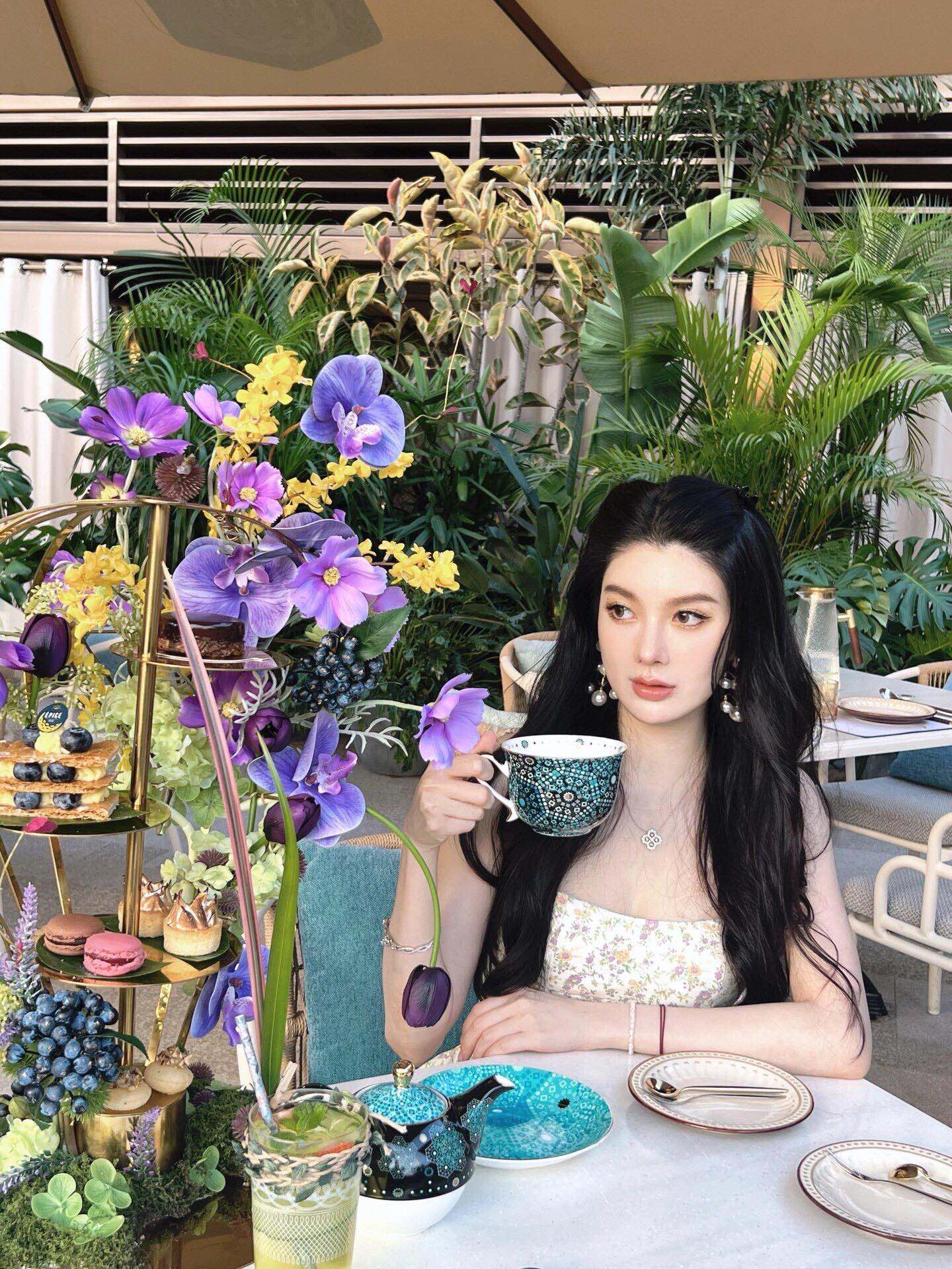 해리윈스턴 루프 다이아몬드 목걸이 71819 이미지 4