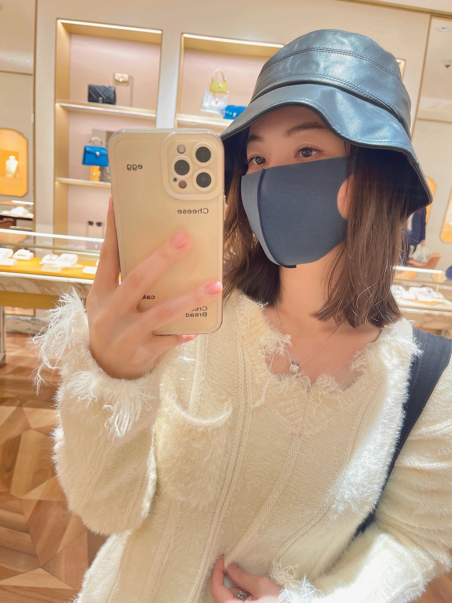 불가리 커플 목걸이 64889 이미지 4