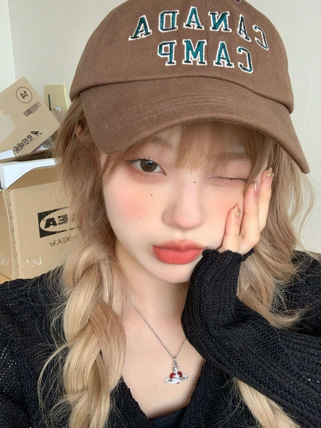 비비안웨스트우드 토성 모양 하트 큐빅 목걸이 65095 이미지 3