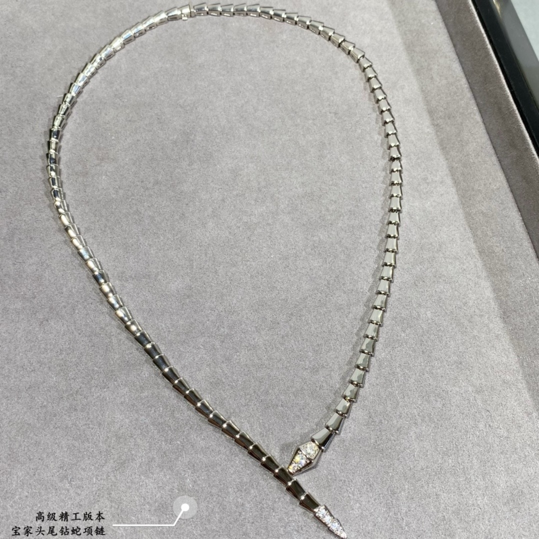 불가리 스네이크 골드 다이아몬드 장식 목걸이 64733 이미지 4