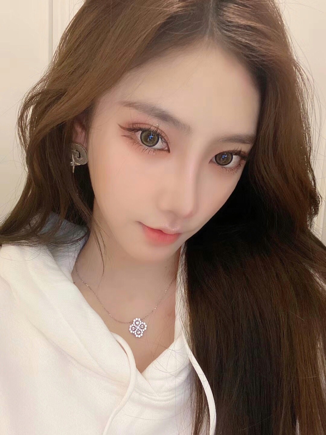해리윈스턴 루프 다이아몬드 목걸이 71706 이미지 4