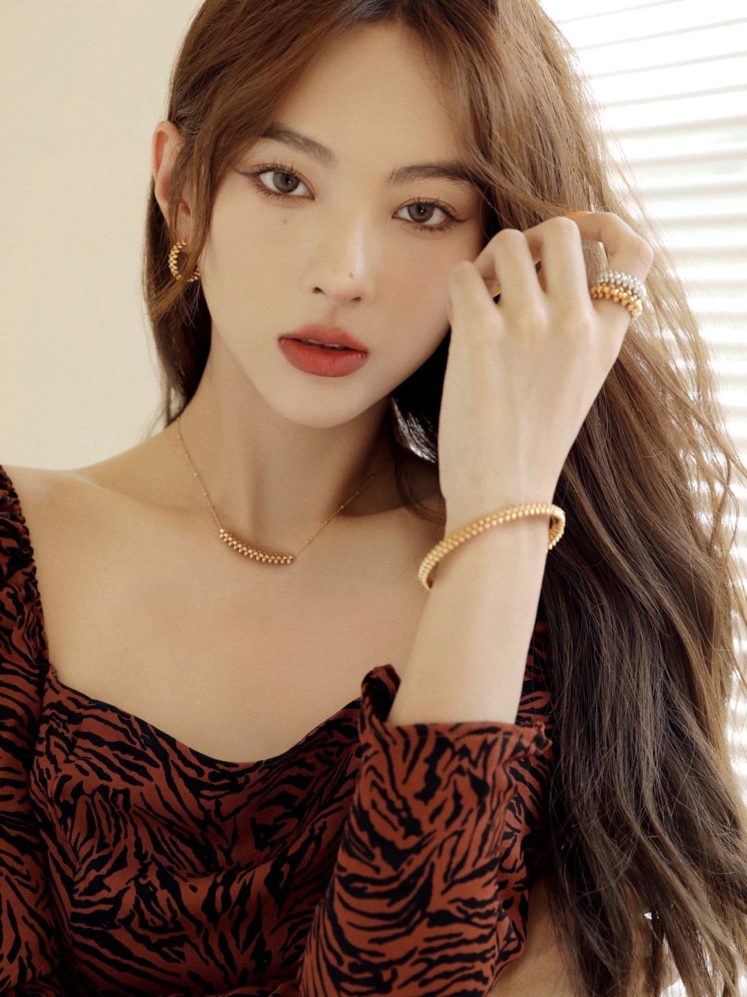 까르띠에 크래쉬 드 스터드 귀걸이 59481 이미지 9