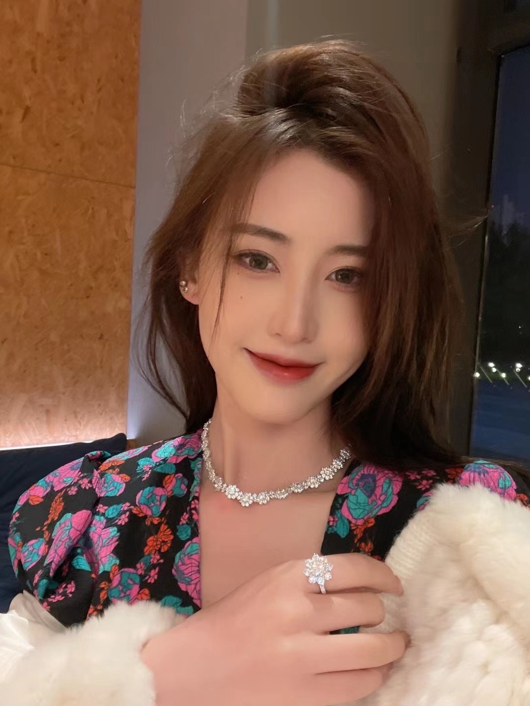 해리윈스턴 해바라기 디자인 목걸이 71732 이미지 3