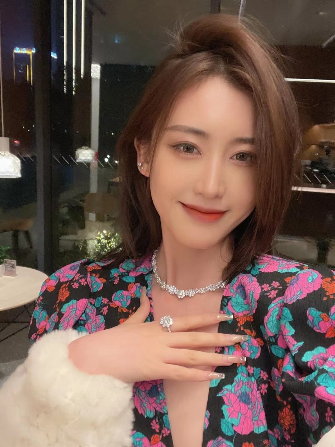 해리윈스턴 해바라기 디자인 목걸이 71732 이미지 5