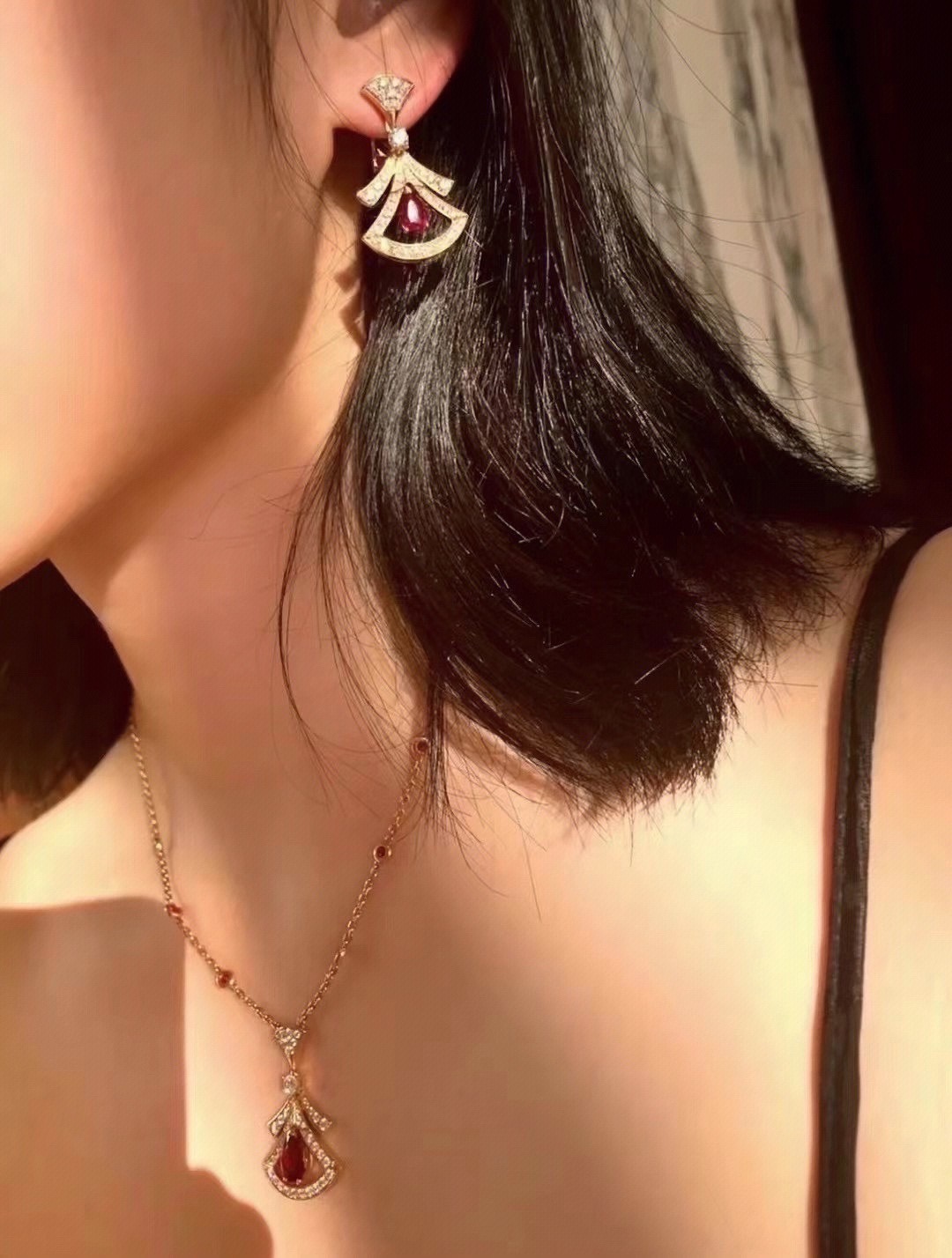 불가리 디바의 드림 다이아몬드 귀걸이 64627 이미지 3
