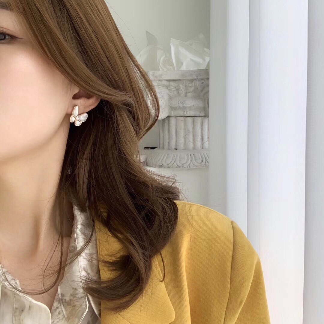 반클리프앤아펠 투버터플라이 진주 다이아몬드 귀걸이 63764 이미지 3