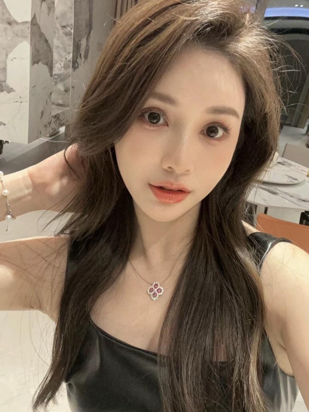 해리윈스턴 다이아몬드 루프 목걸이 71807 이미지 2