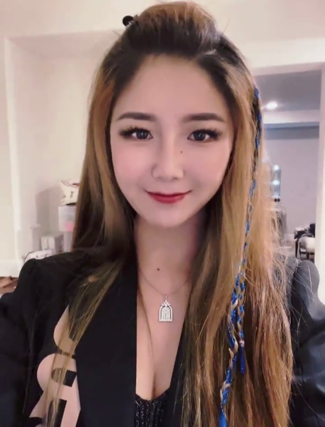 해리윈스턴 라운드 브릴리언트 바게트 큐빅 목걸이 71738 이미지 4