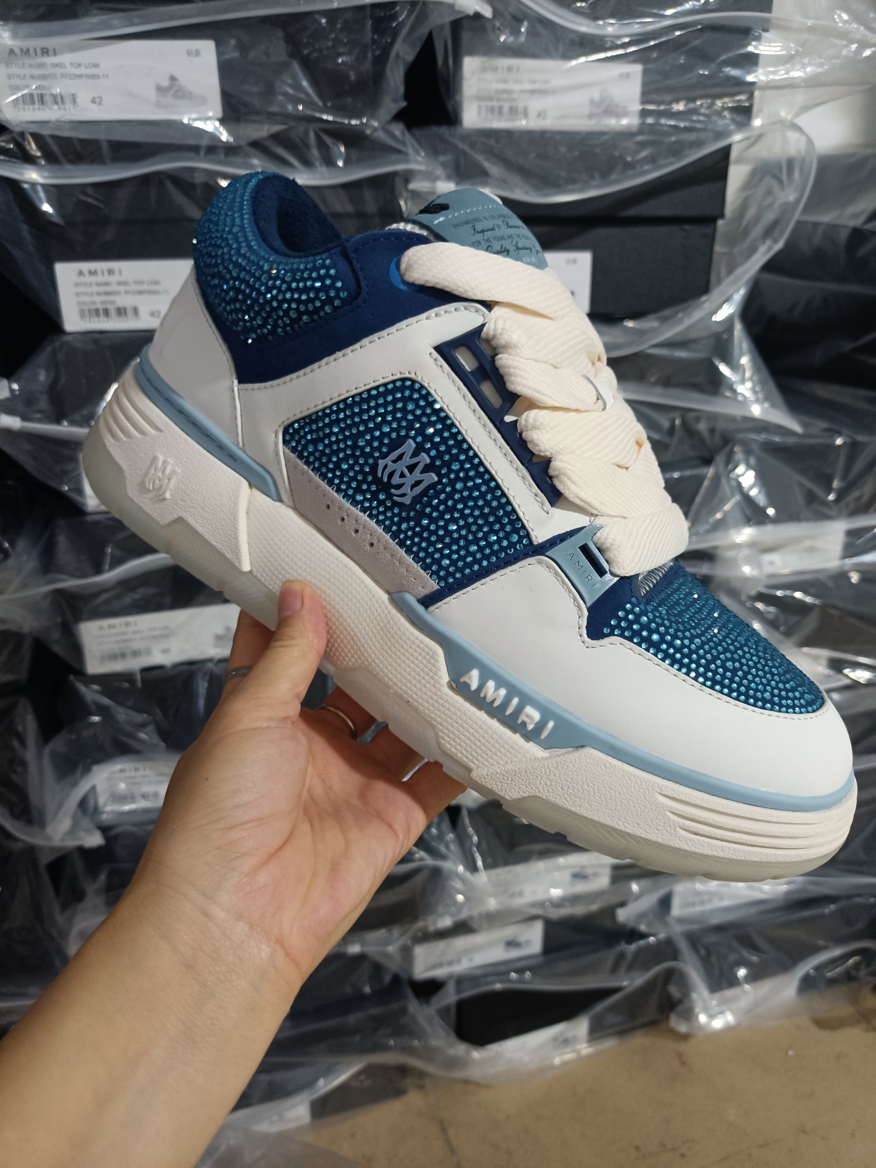 Amiri Amiri’s New Ma-1 Bread Shoes for Spring/Summer 2025: Fashionable Sneakers with Unique Design