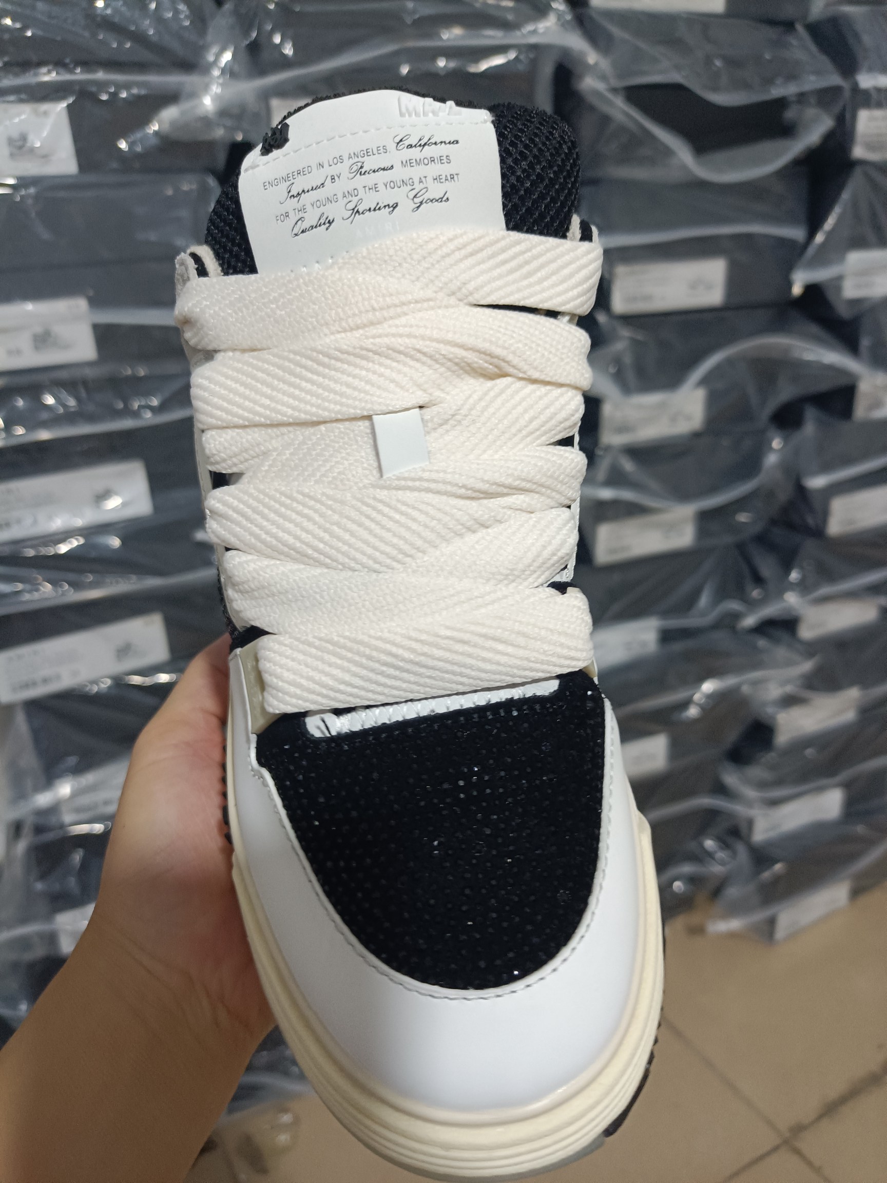 Amiri Amiri’s New Ma-1 Bread Shoes for Spring/Summer 2025: Vibrant, Customized Sneakers - 图片 2
