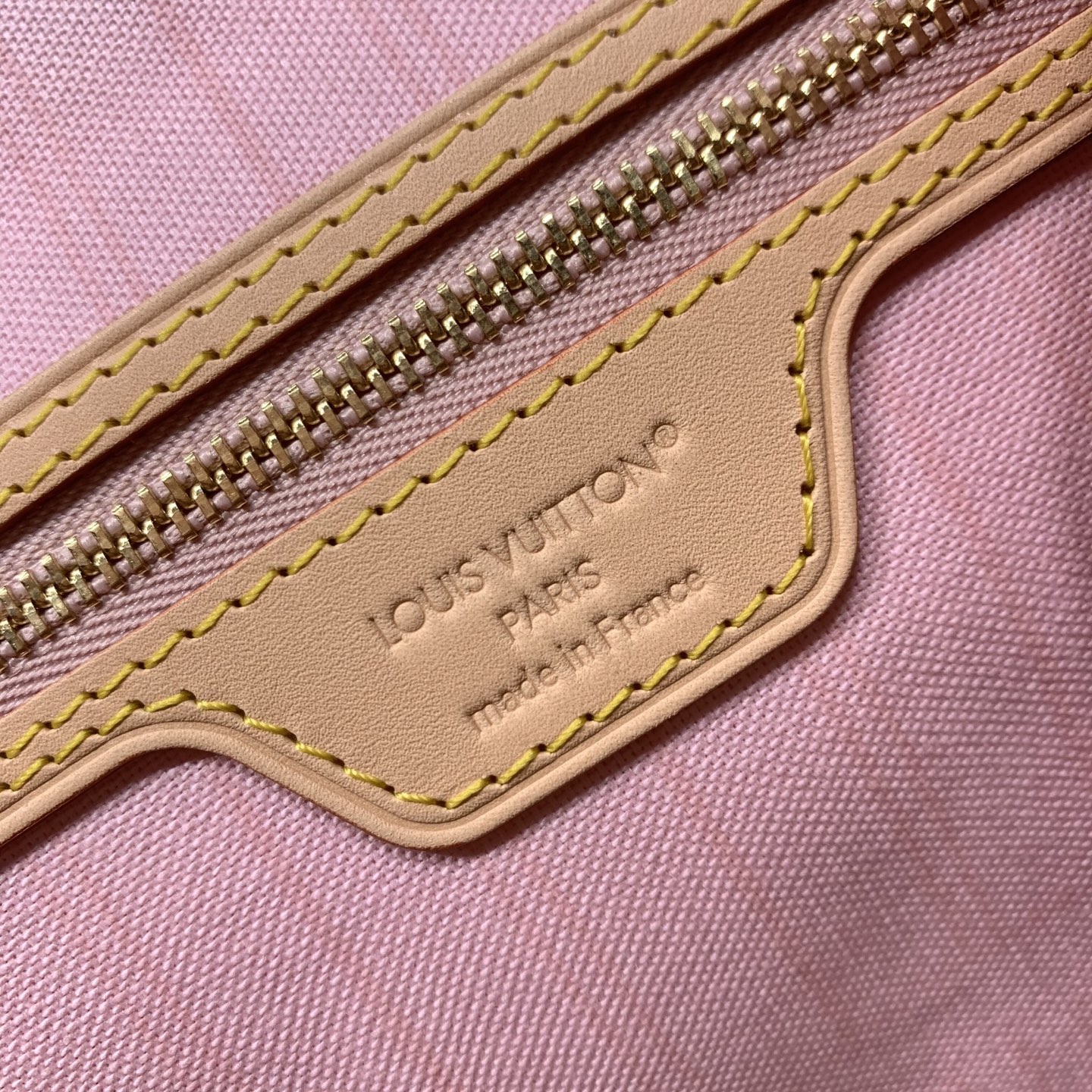 【顶级原单】 款号：N40601 钢扣        本款 Neverfull 大号托特包为 Damier Azur 帆