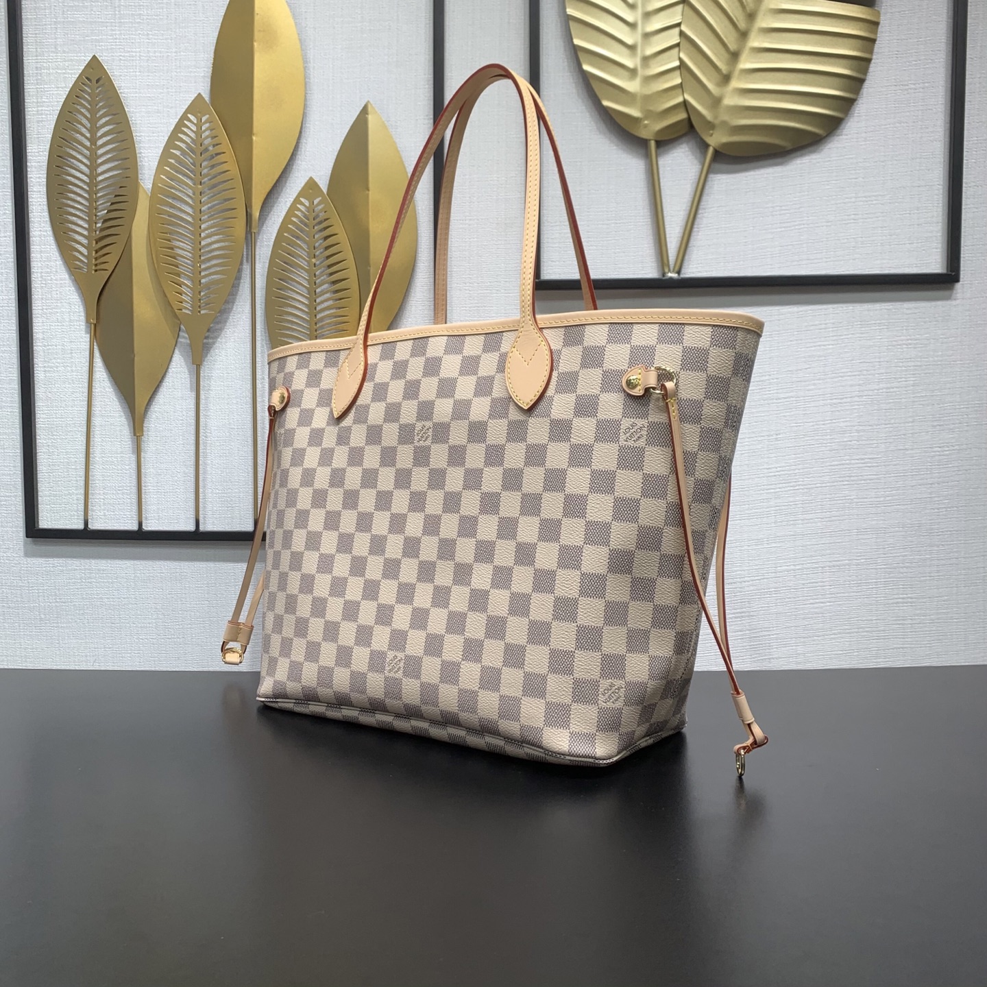 【顶级原单】 款号：N40603 钢扣        本款 Neverfull 中号托特包为 Damier Azur 帆