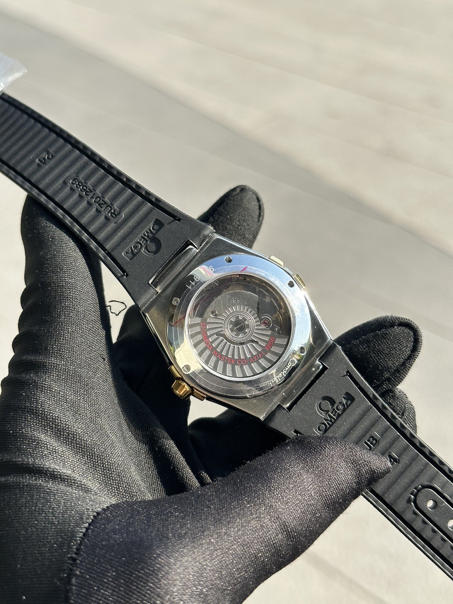 💰240📸
欧米茄ΩOMEGA
间金黑盘🖤
星座五代系列
型号131.23.41
公价￥81300
全自动机械机芯 直径41MM