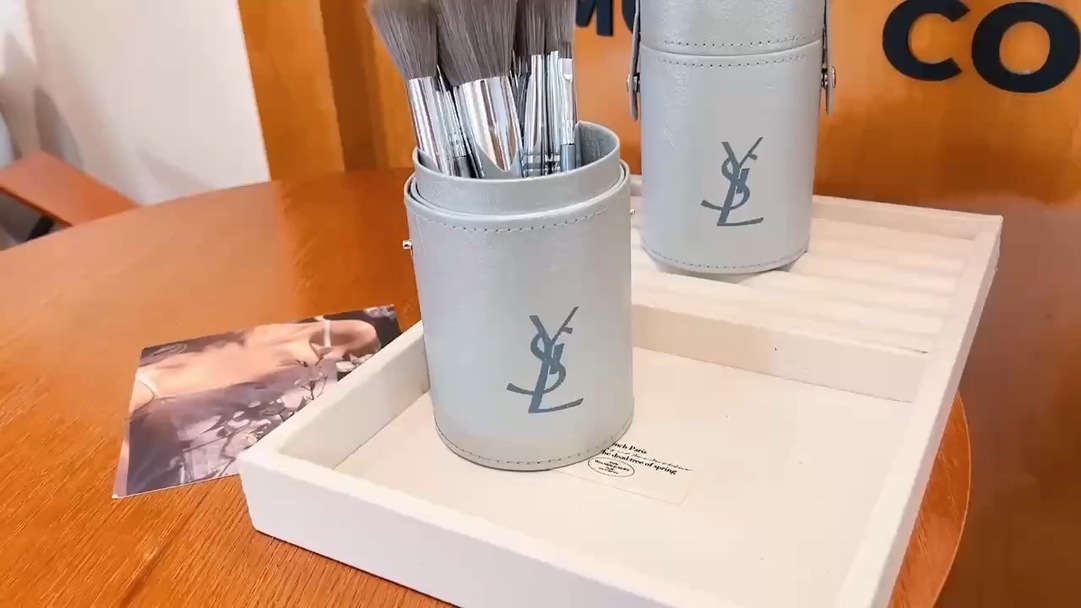 A makeup brush featuring a distinctive silhouette and flexible - BeautyMakeUp