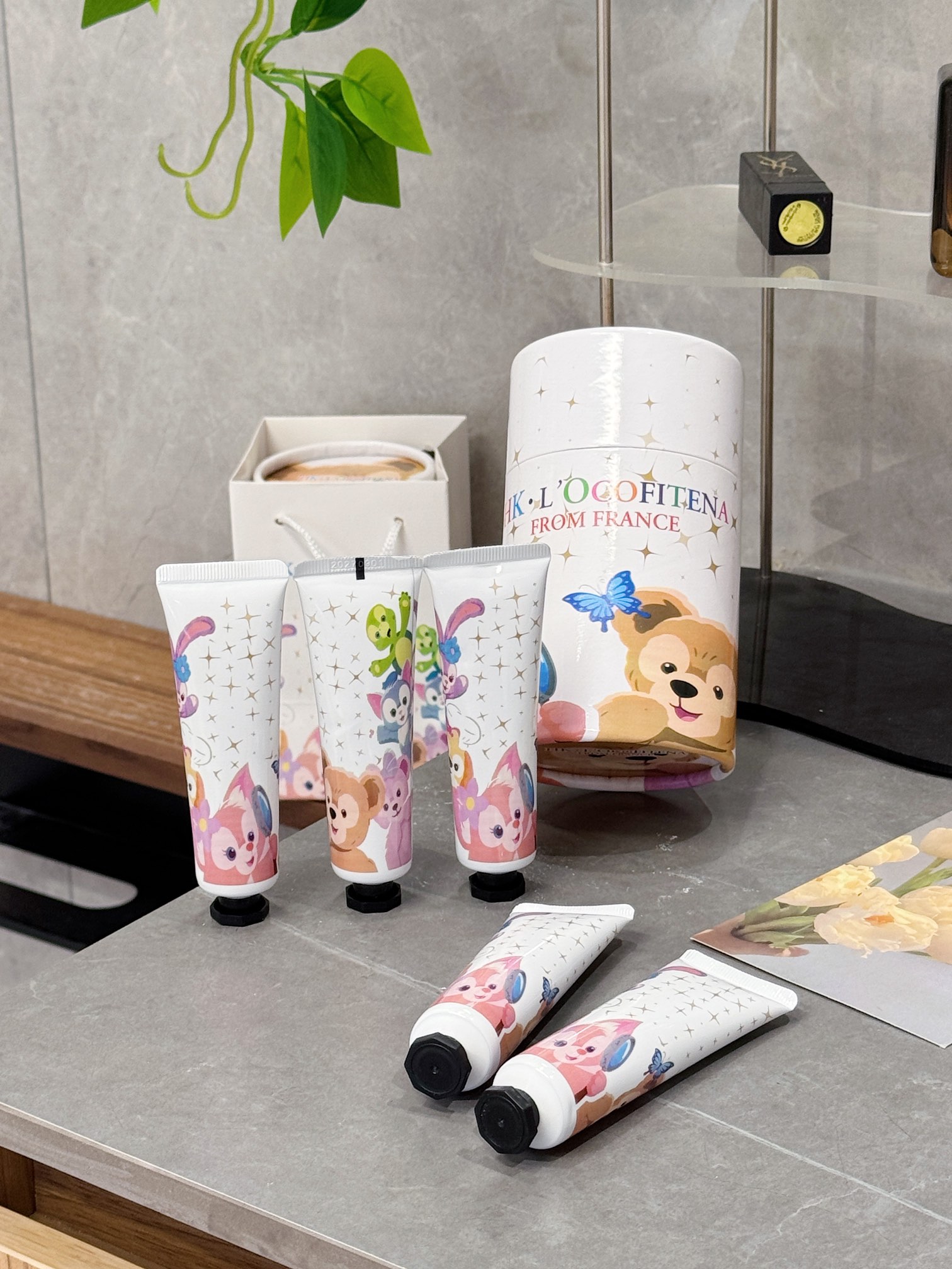 **L'Occitane Hand Cream Gift Set** - Comprehensive 7