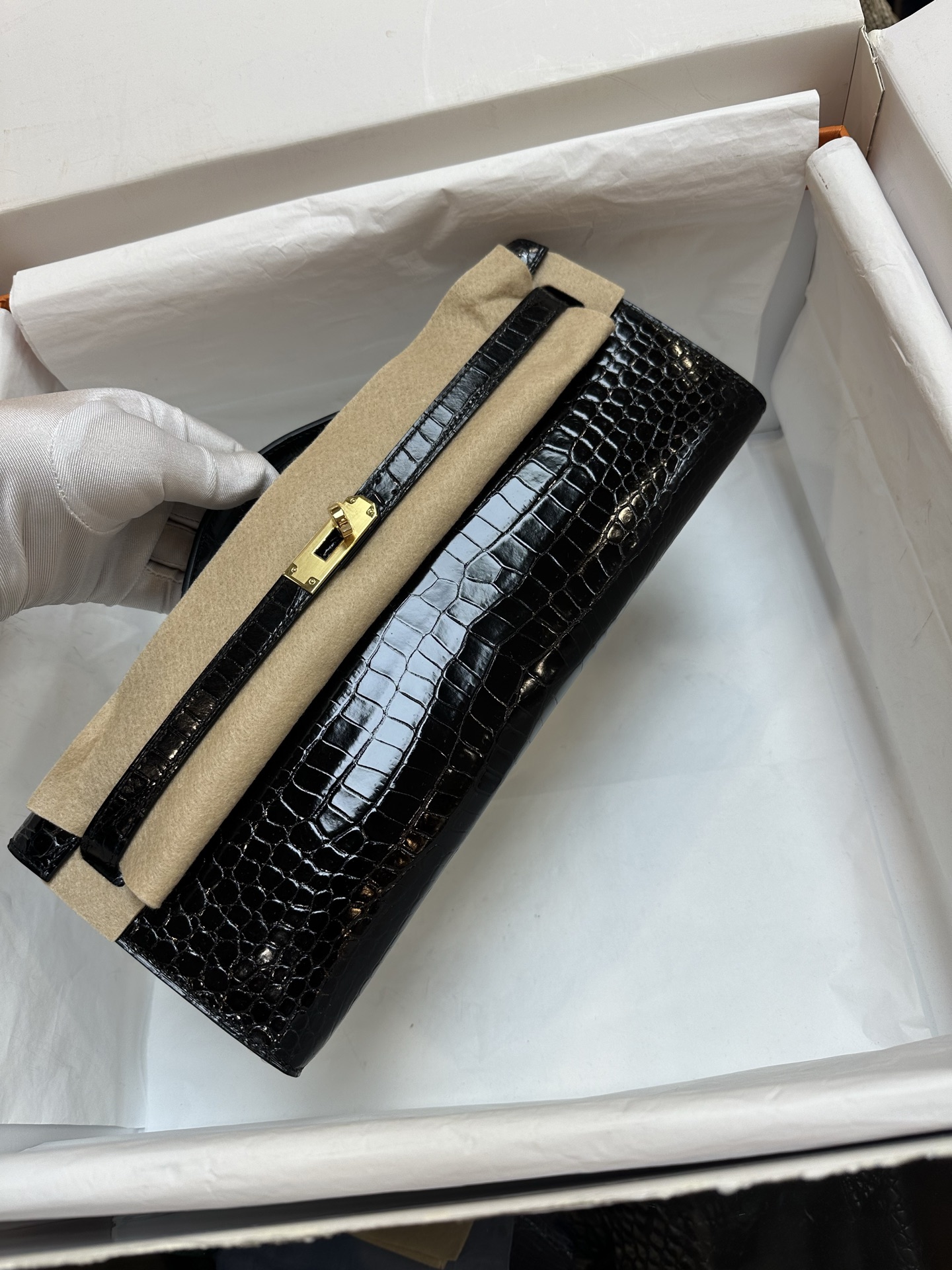 NO:717883,Evening bag Kelly cut 31cm black crocodile new arrival imported hc crocodile top hand sewing craftsmanship nails, Hermes, Hermes, Hermes,19860909晚宴包 Kelly cut 31cm黑色 湾鳄 新出现货 进口hc湾鳄顶级手缝工艺 手工钉,爱马仕,hermes,Hermes,,Bag