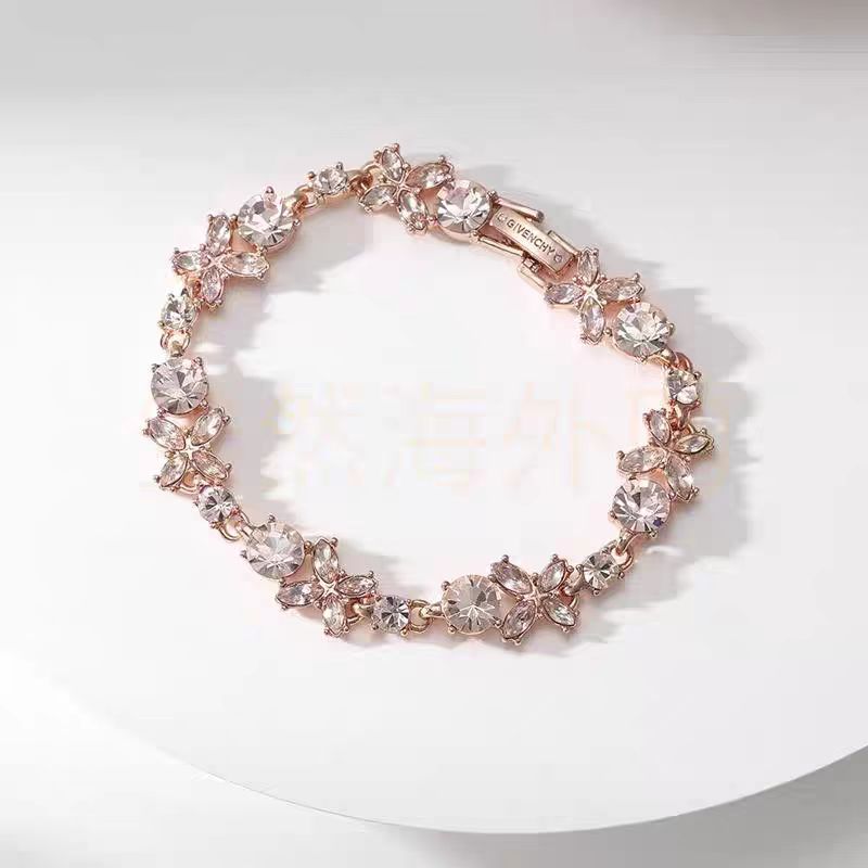 NO:766470,Givenchy high-quality four-leaf clover bracelet Dielianhua series jewelry, Givenchy, givenchy, bracelet19860909纪梵希高品质四叶草手链蝶恋花系列手饰,纪梵希,givenchy,bracelet,Jewelry