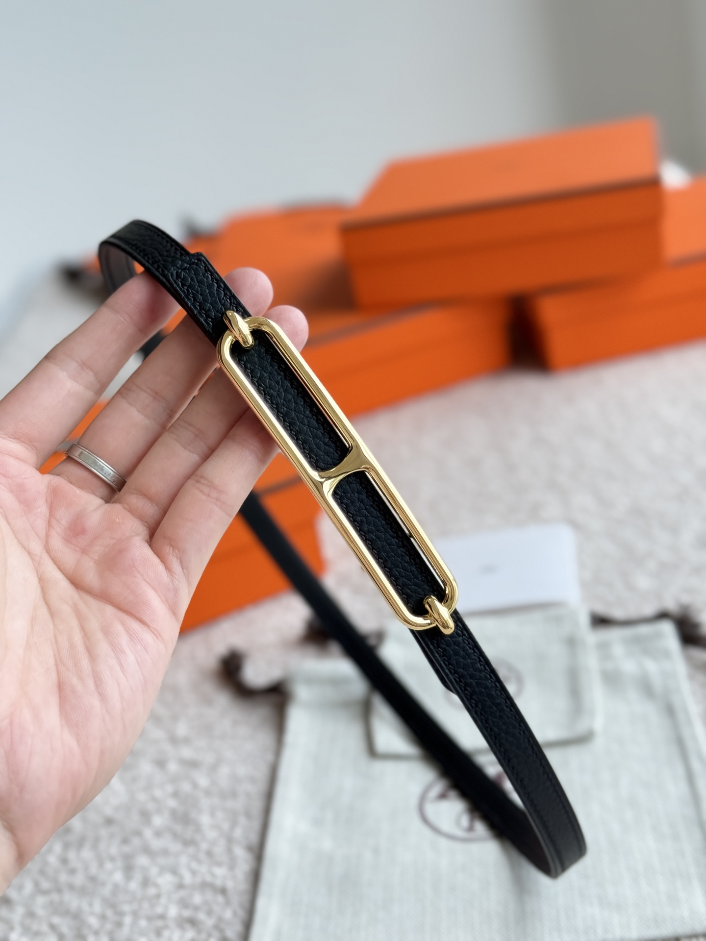 Hermes Roulis Togo Leather Belt, 13mm - Exquisite Women's Fashion Belt 3 i1745284178358 8909 0 1