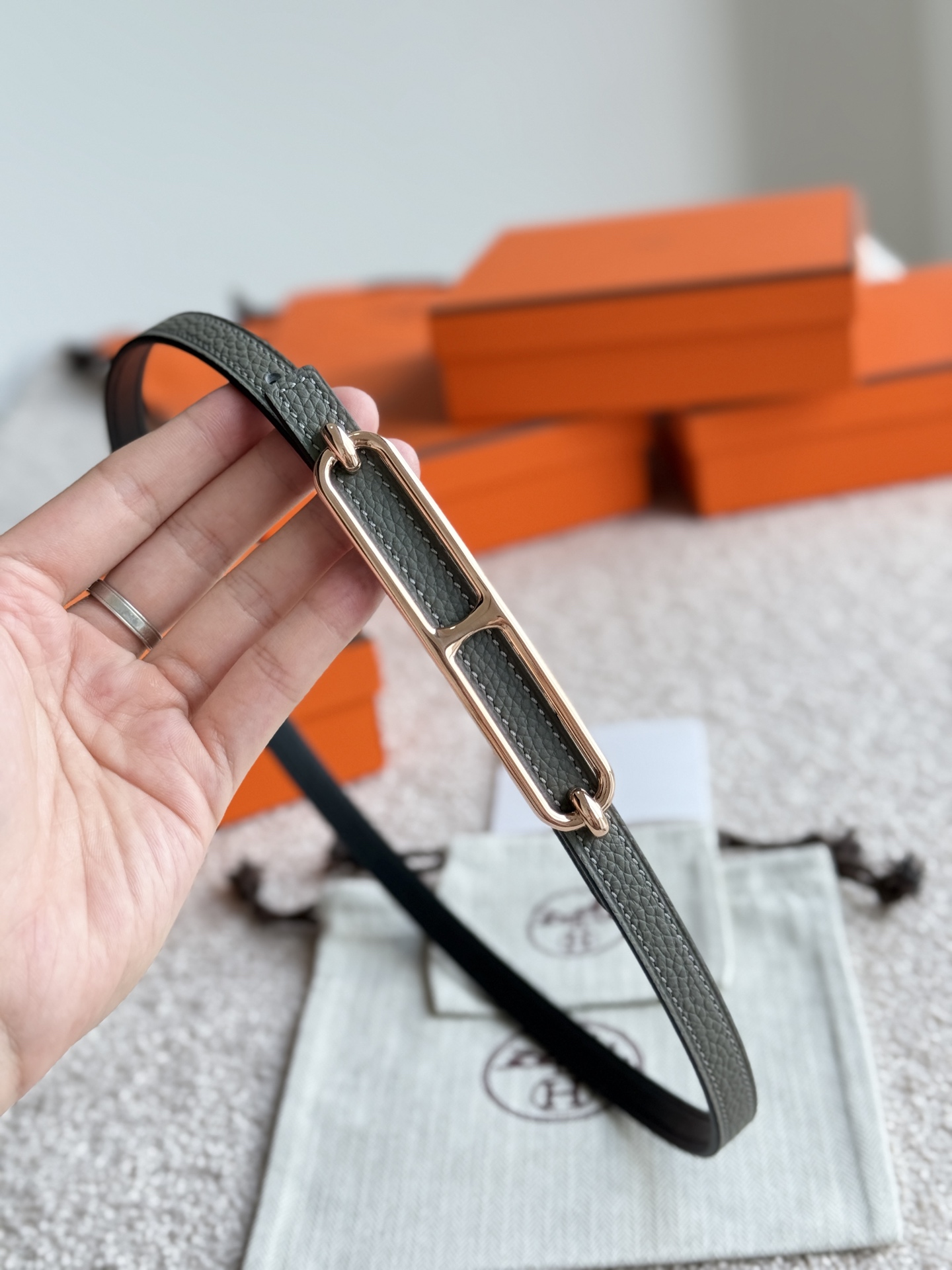 Hermes Roulis Togo Leather Belt with Gold Hardware, 13mm Width 2 i1745284228027 6749 0 1