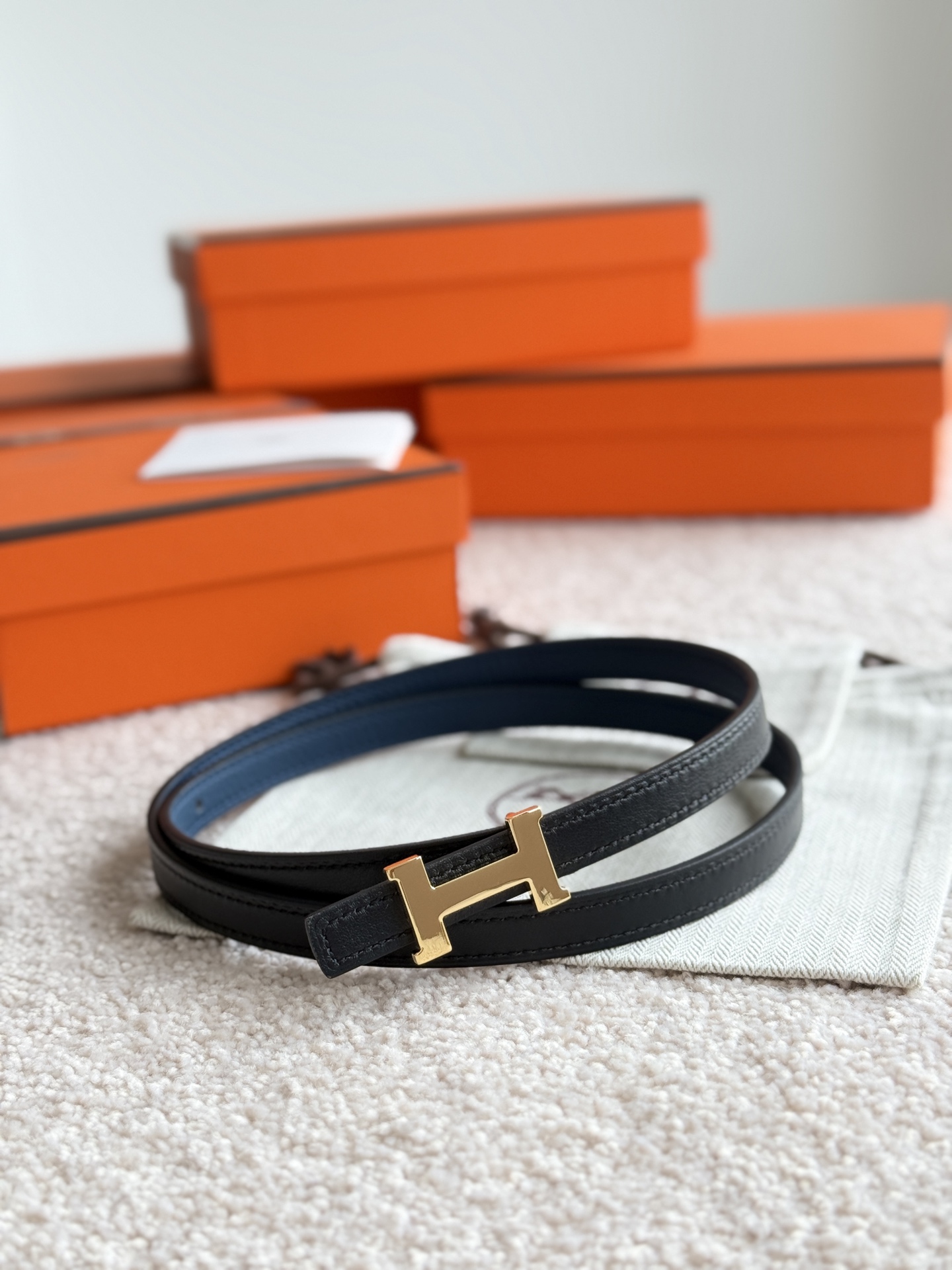 Hermes Mini Constance Belt, 13mm - Togo Leather & Gold Hardware, Blue 7 i1746593515793 3271 0 5