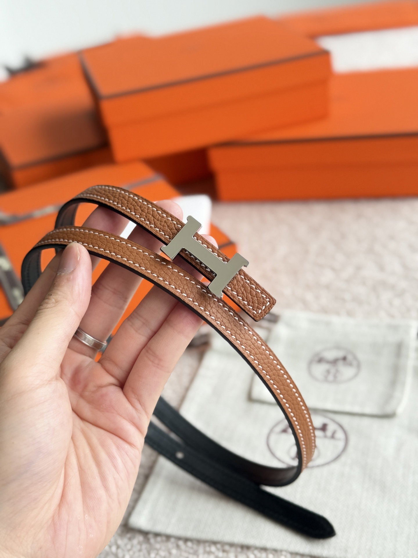 Hermes Women's Mini Constance Belt, Togo Leather, Silver Hardware, 13mm Width 4 i1746593527236 1482 0 3
