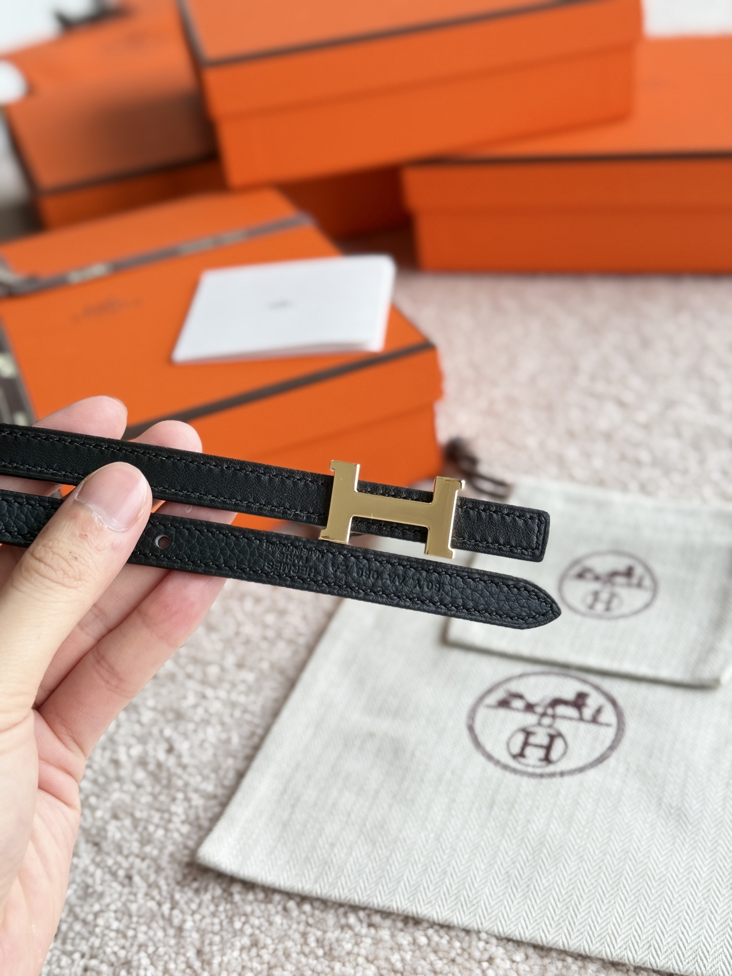 Hermes Mini Constance Belt, Togo Leather, Gold Hardware, 13mm Width 5 i1746593539236 8673 0 4