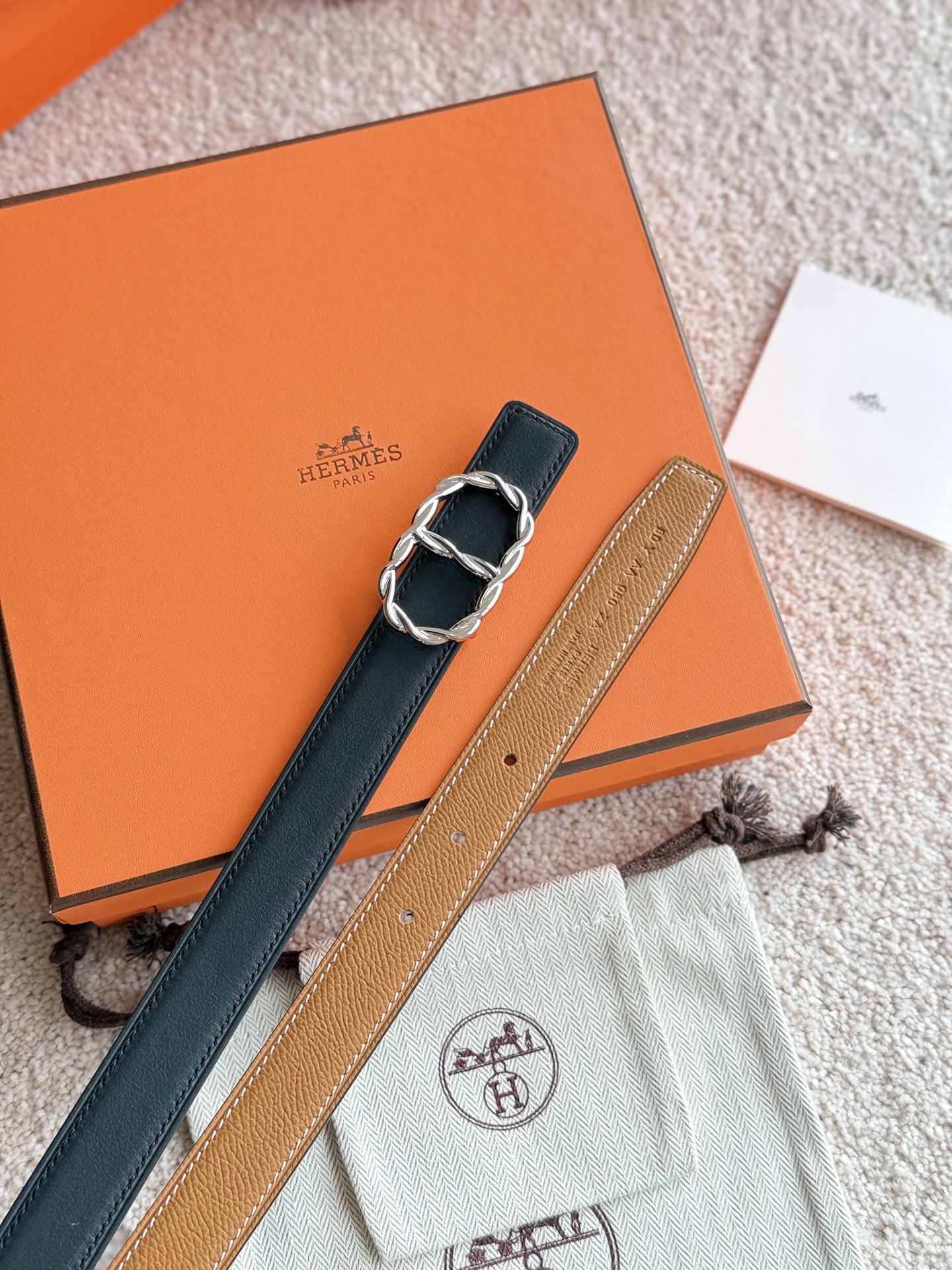 Hermès Women's Reversible Leather Belt with Maillon Torsade Buckle, 24mm 8 i1747971489649 7782 0 7