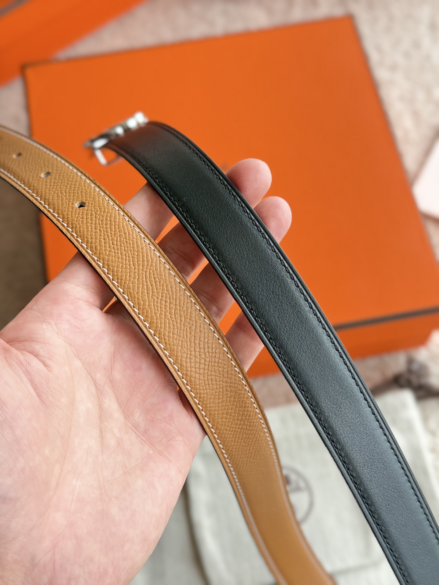 Hermès Women's Reversible Leather Belt with Maillon Torsade Buckle, 24mm 9 i1747971489681 4776 0 8