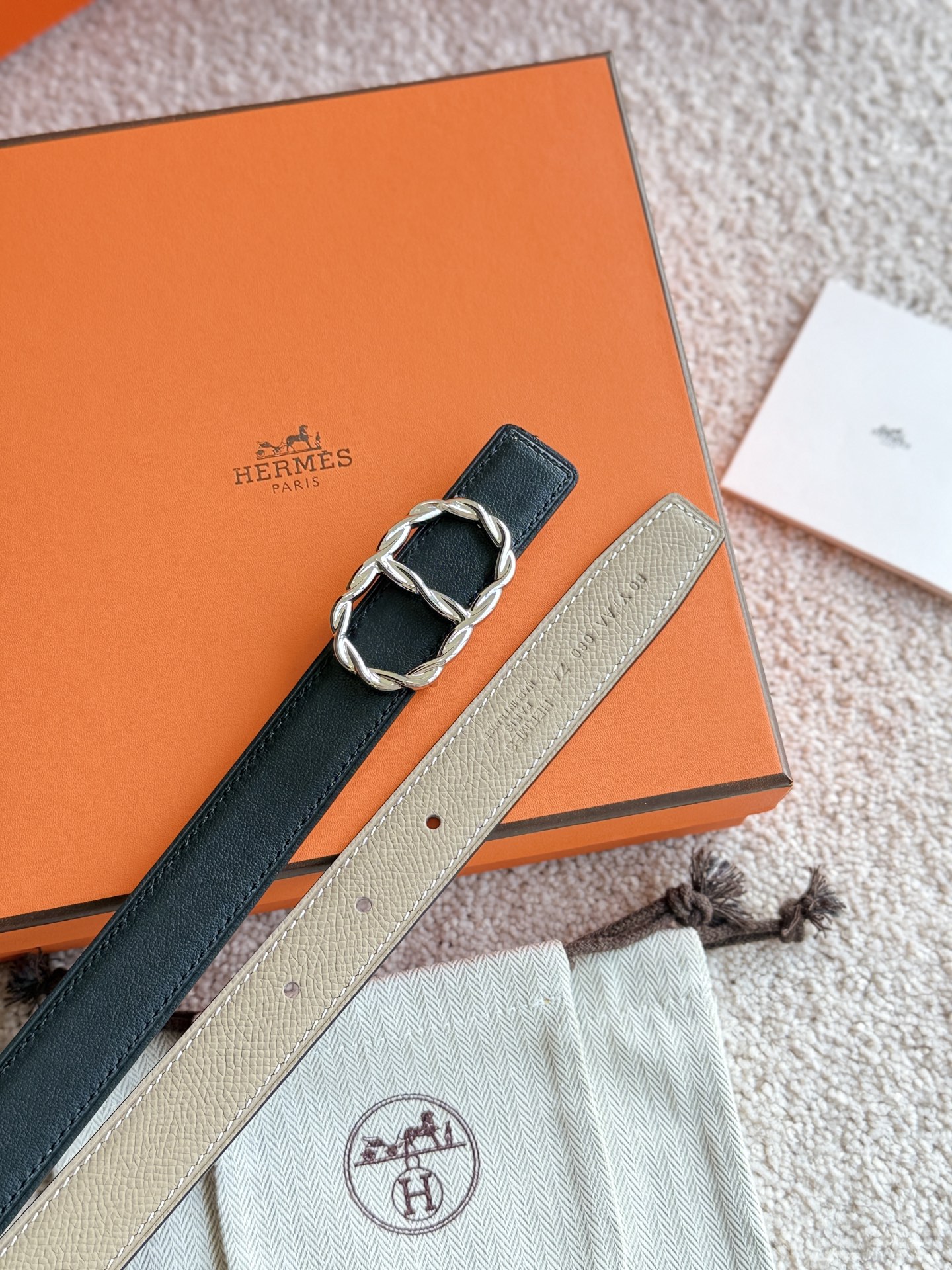 Hermes Women's Leather Belt with Maillon Buckle, 24MM - Epsom Leather, Elegant Design 9 i1747971701942 8957 0 5
