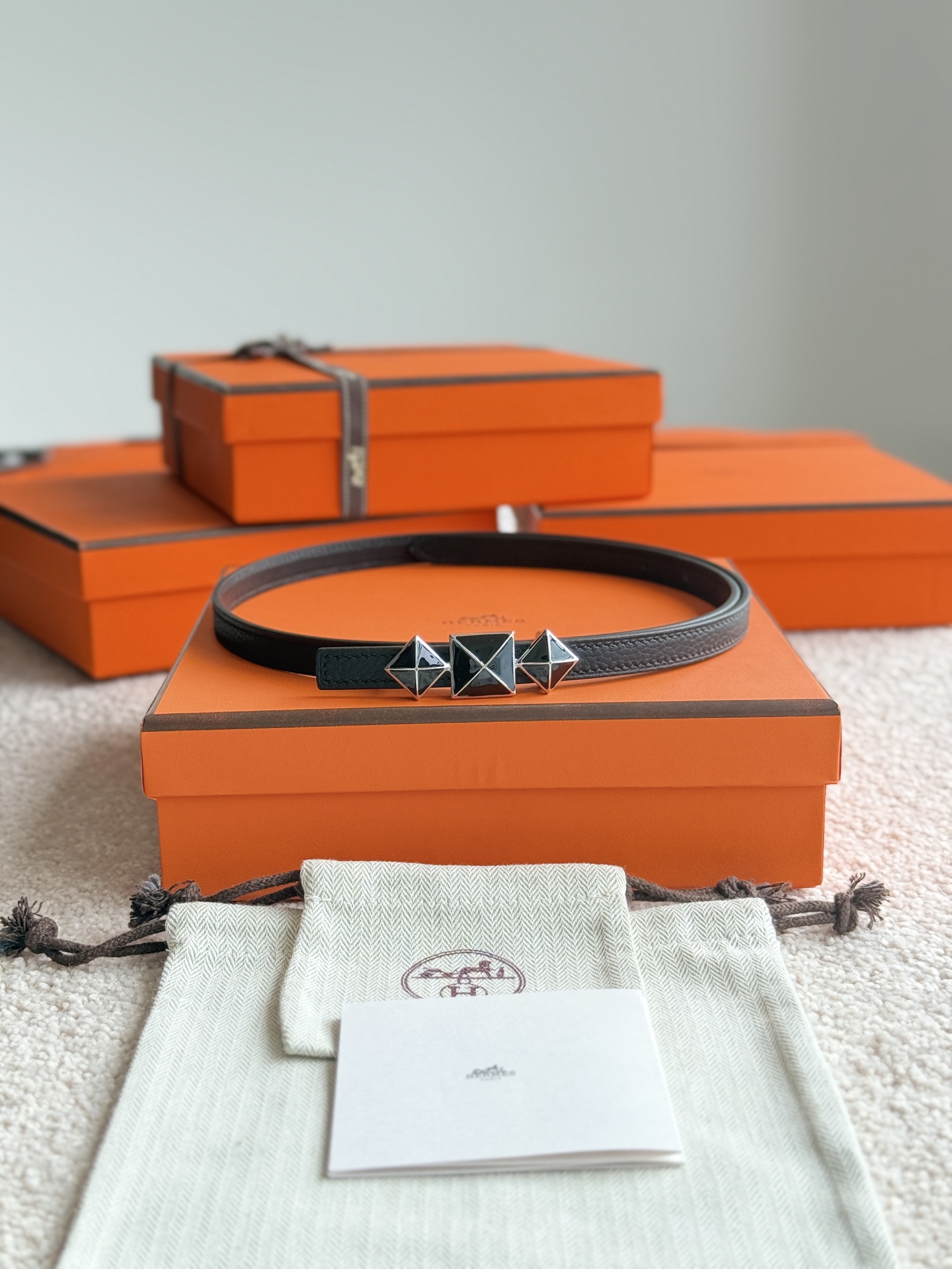 Hermès Women's Togo Leather Belt with Exquisite Hardware - 13mm Width 2 i1748054006765 8558 0 0
