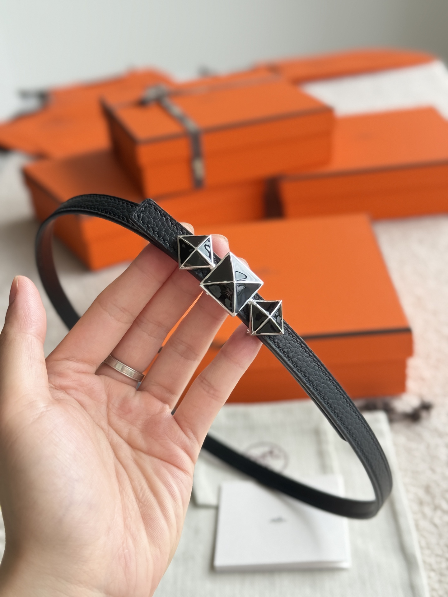 Hermès Women's Togo Leather Belt with Exquisite Hardware - 13mm Width 5 i1748054006899 8546 0 3