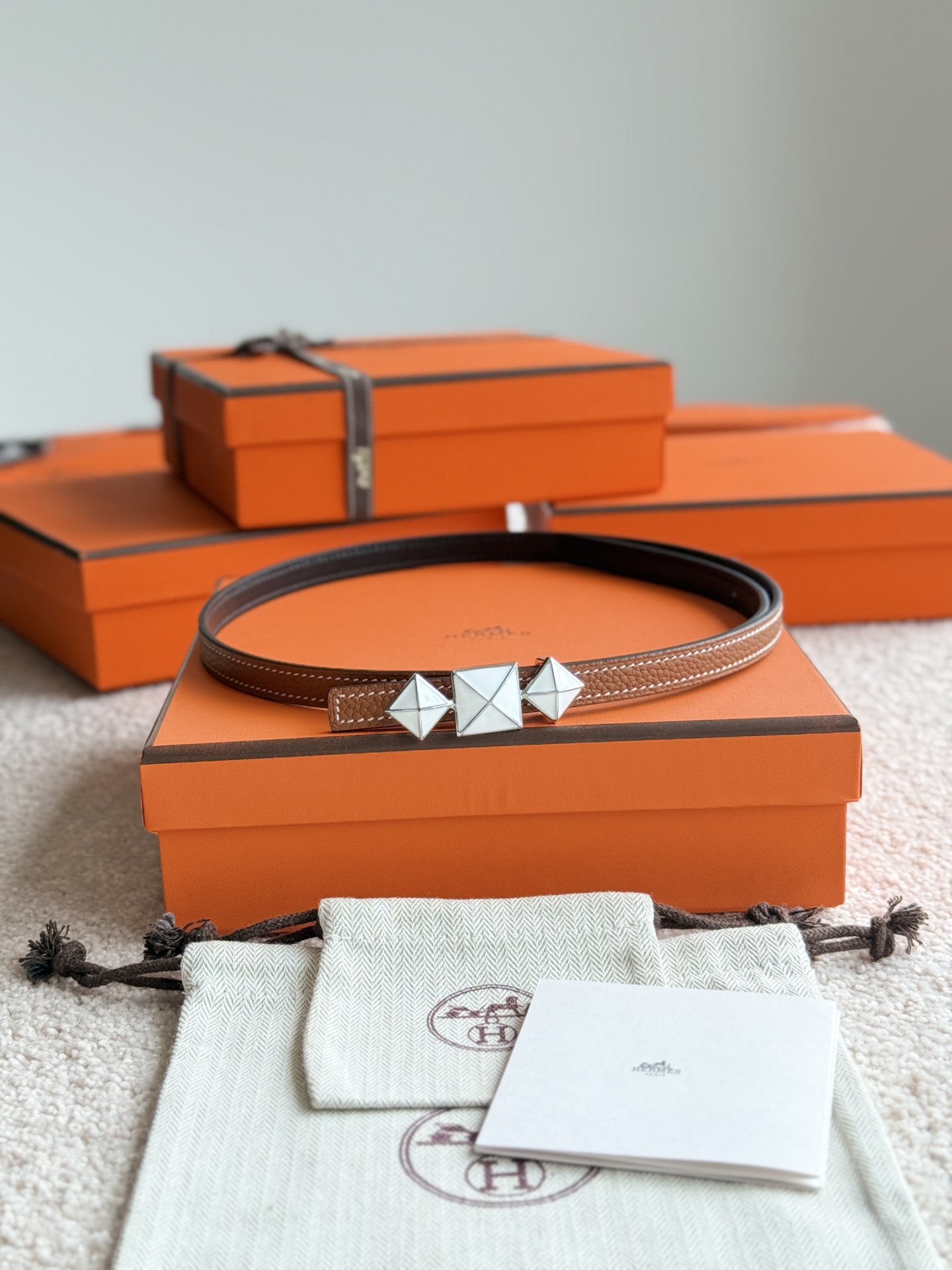 Elegant Women's Belt with Togo Leather and Fine Hardware, 13mm Width 1 i1748054091796 312 0 0